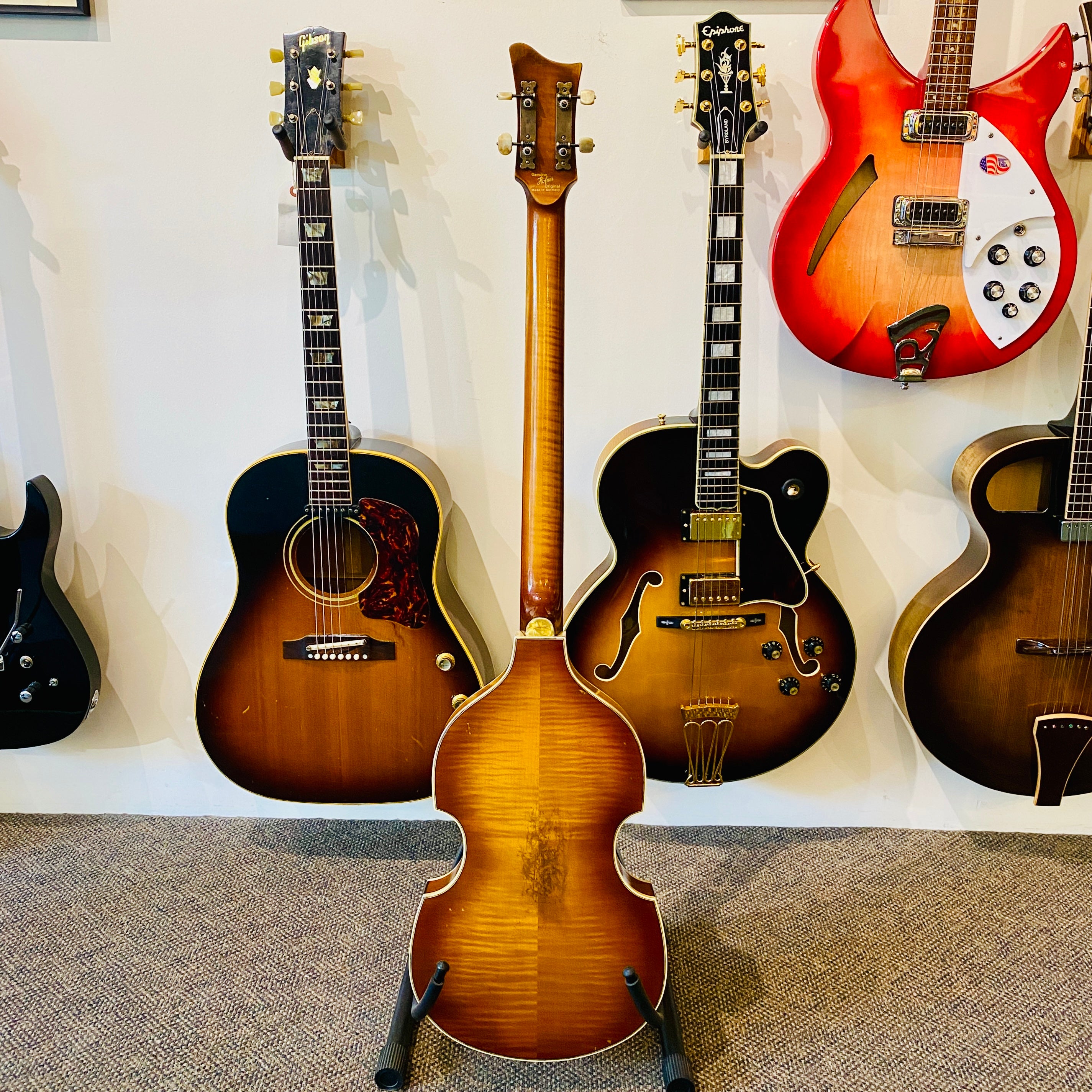 Hofner 500/1 Violin Bass 63 Relic Guitar, Left Handed Used