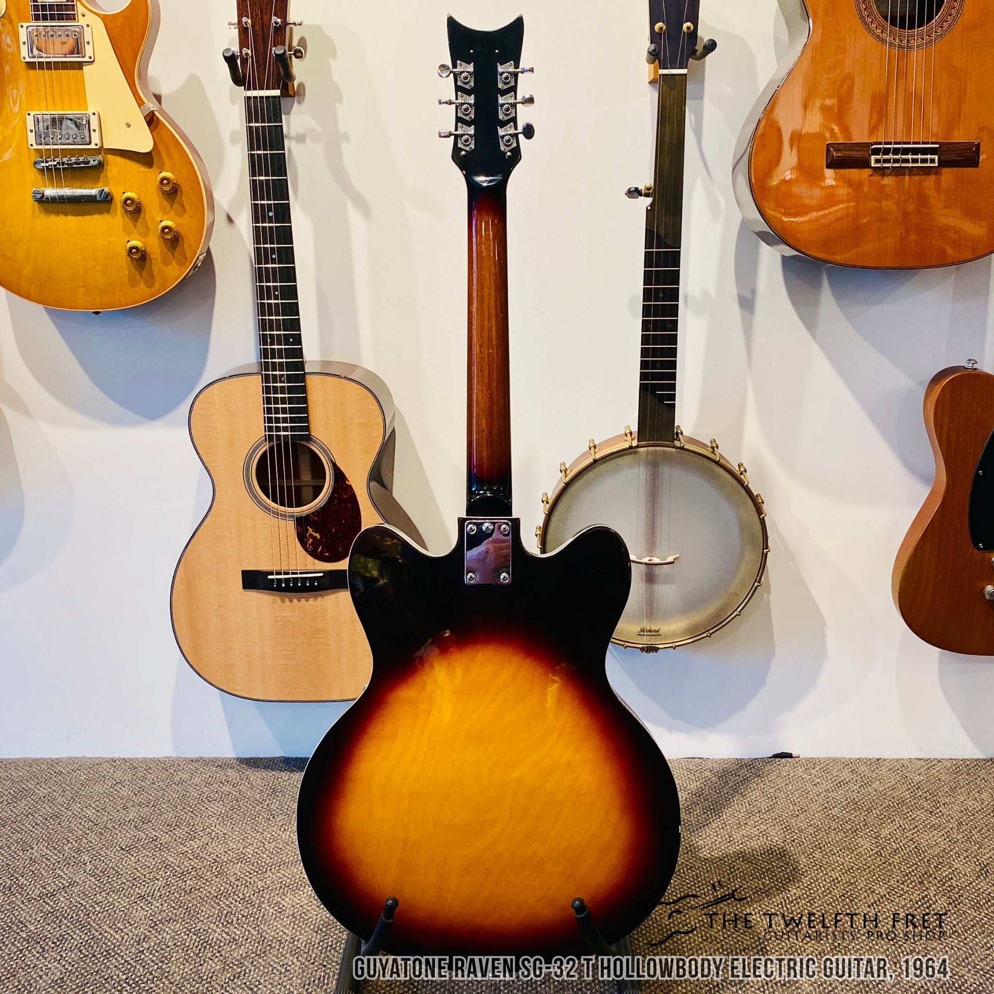 Guyatone Raven SG-32 T Hollowbody Electric Guitar, 1964 - The Twelfth Fret