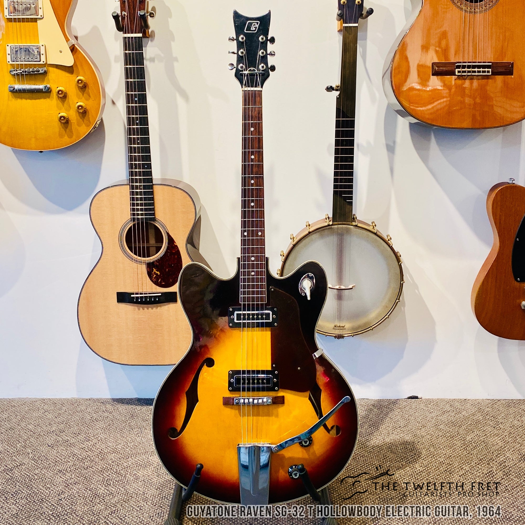 Guyatone Raven SG-32 T Hollowbody Electric Guitar, 1964 - The Twelfth Fret