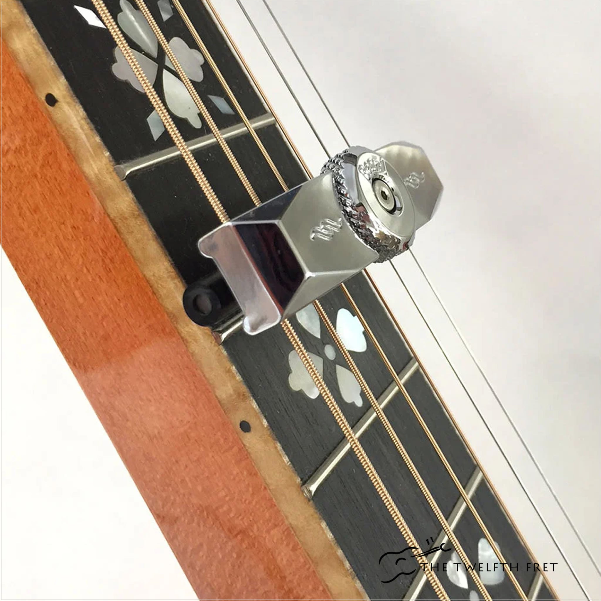 Beard Wave Capo - The Twelfth Fret