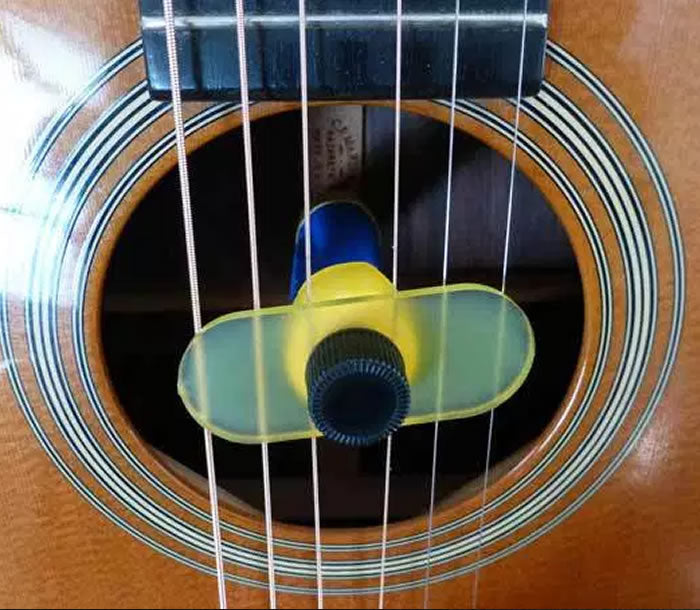 Oasis Guitar Humidifier OH-1 - The Twelfth Fret