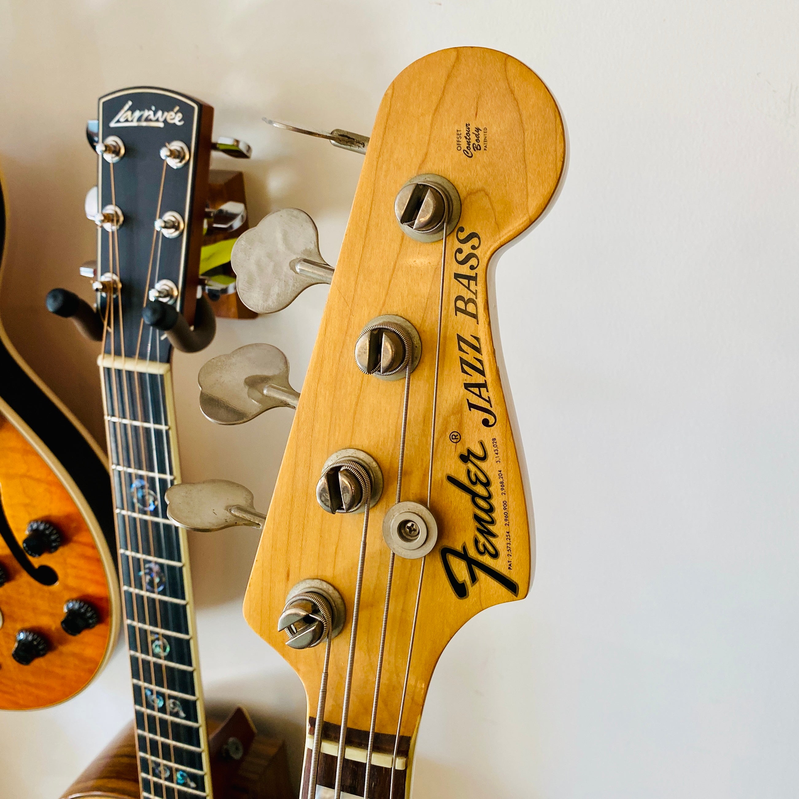 Fender Jazz Bass Guitar Sunburst, 1972 [USED]