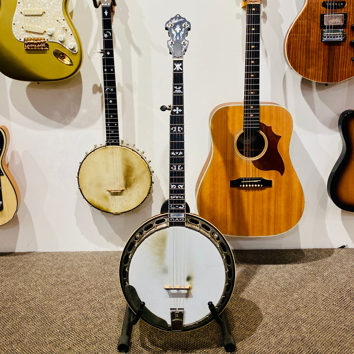 Gibson Mastertone Banjo Clone USED]