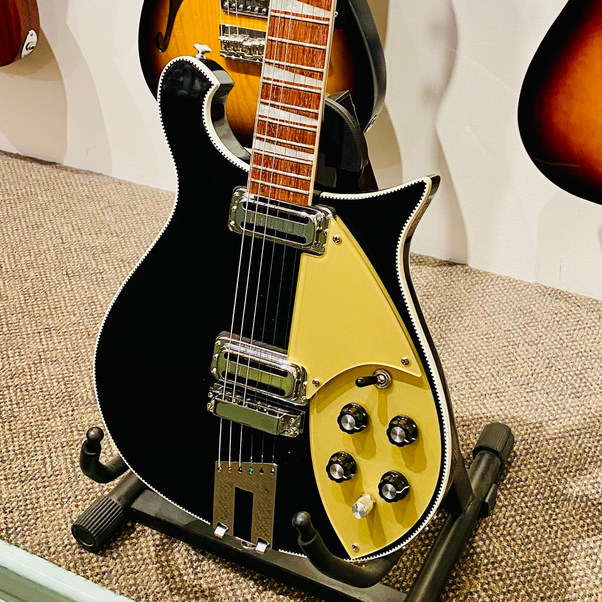 Rickenbacker 660 Jetglo Solidbody Electric Guitar 2008 [USED]