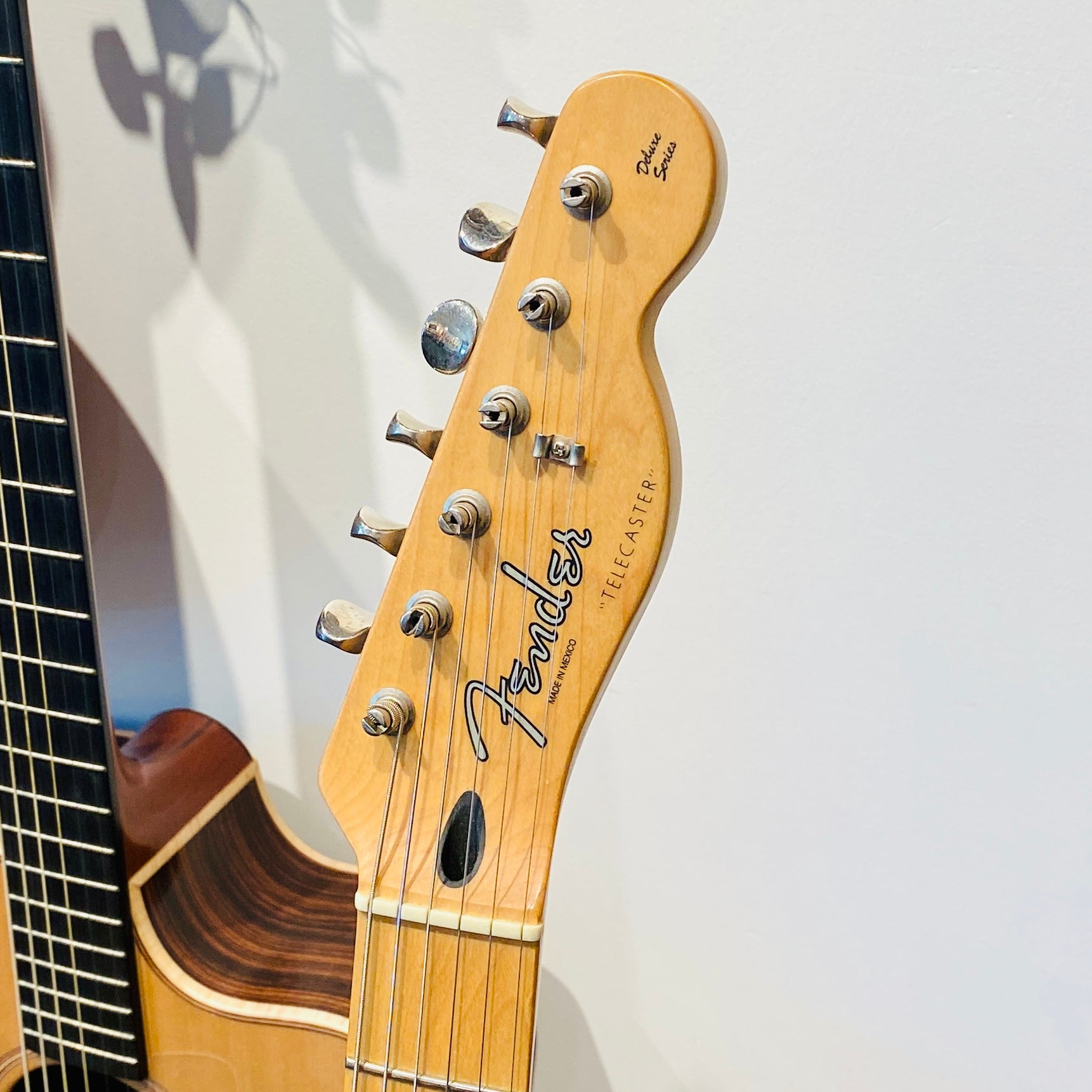 Fender DLX Nashville Telecaster Electric Guitar 2001 [USED]