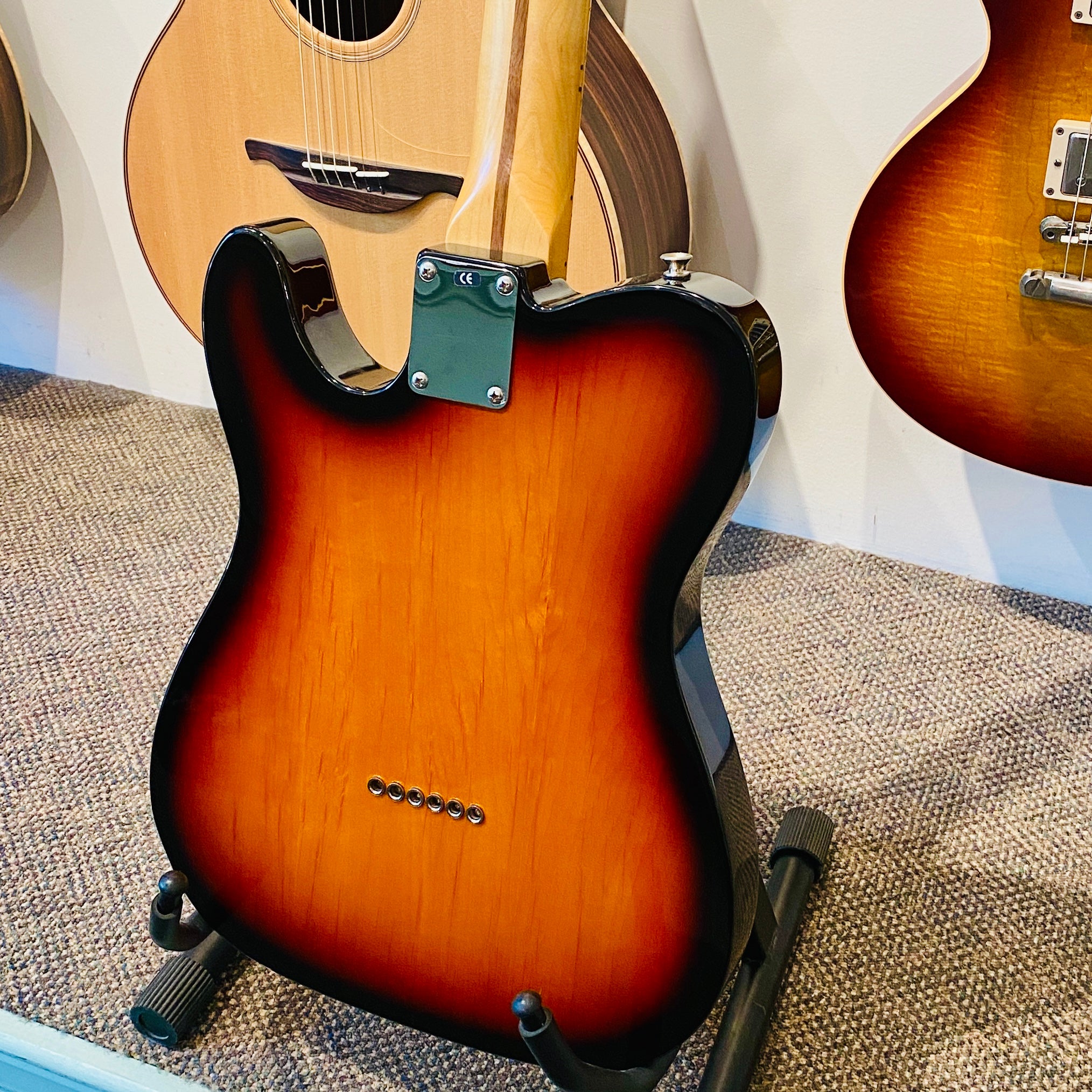 Fender DLX Nashville Telecaster Electric Guitar 2001 [USED]