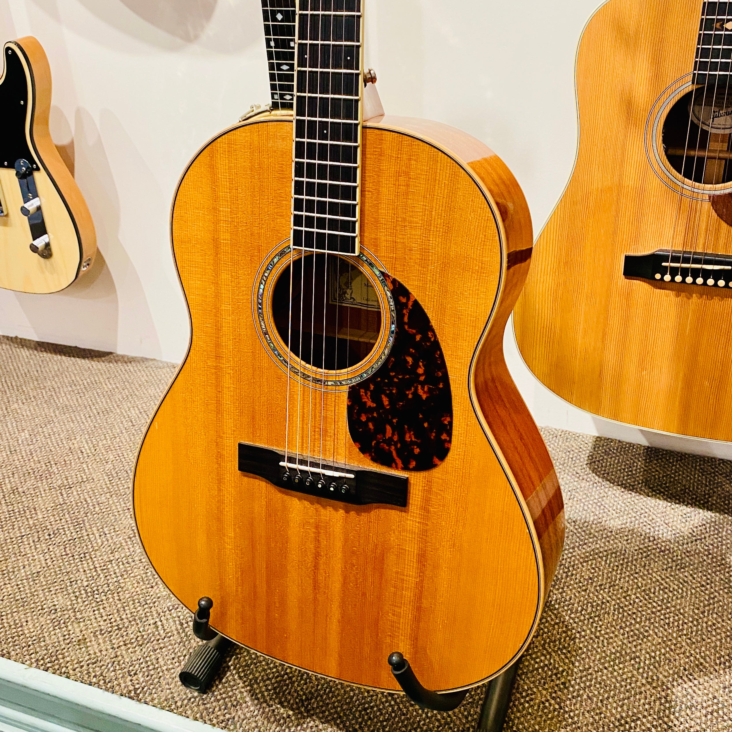 Larrivee L-05E [USED]