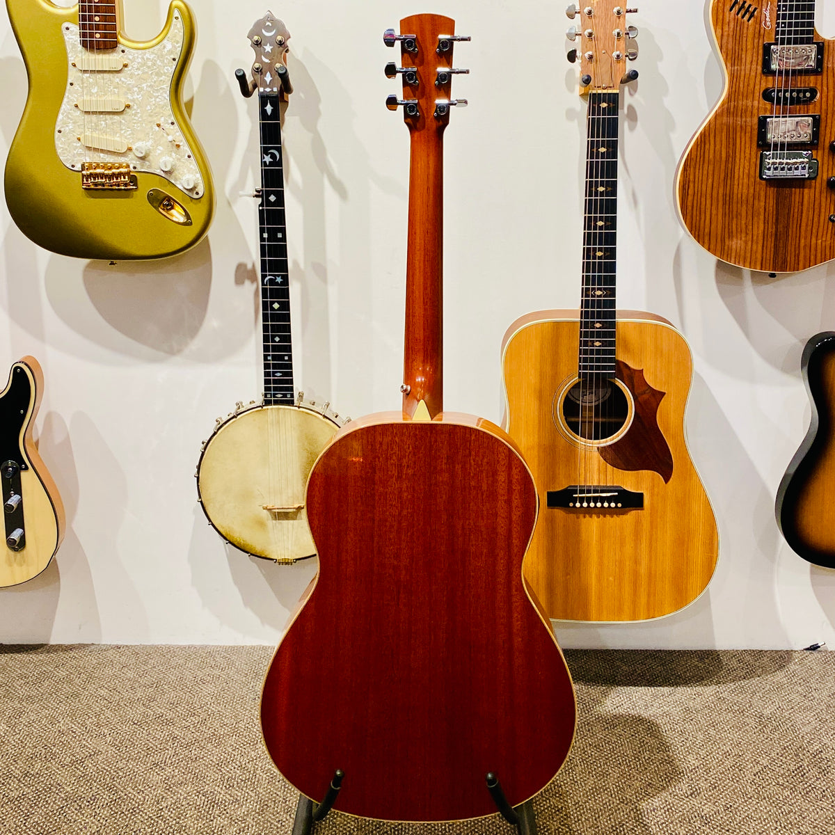 Larrivee L-05E [USED]