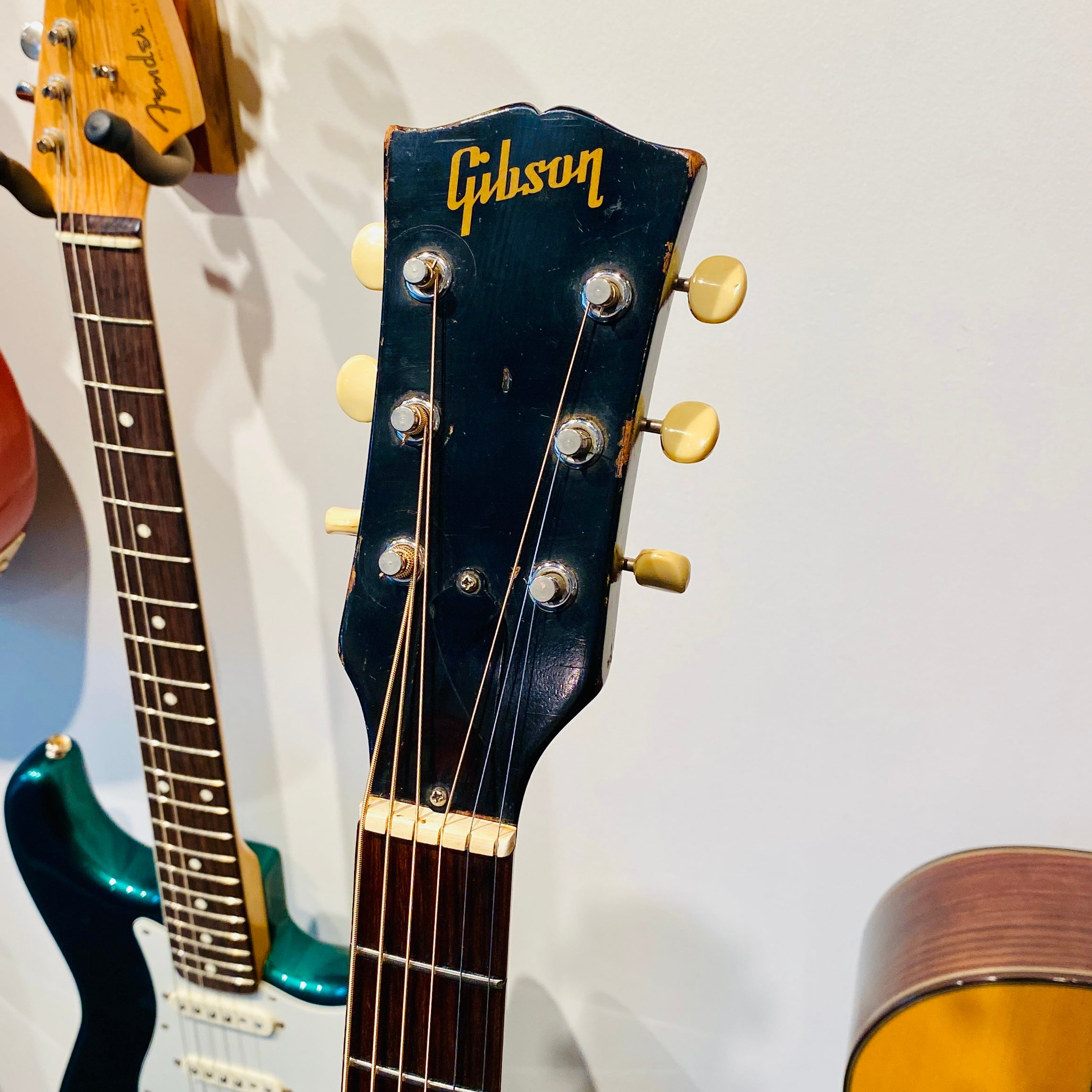 Gibson J-45 ADJ Acoustic Guitar, 1968 [USED]