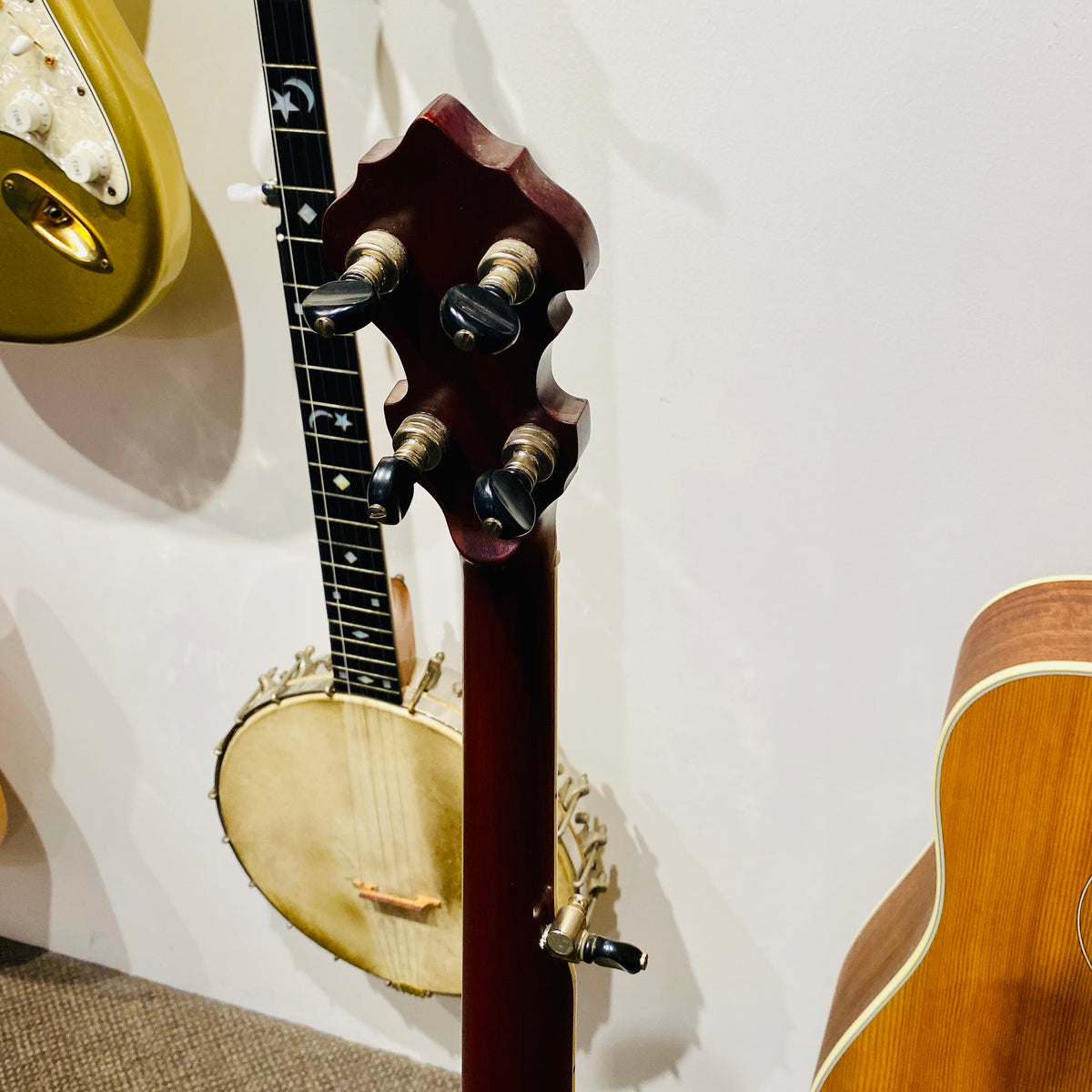 Gibson Mastertone Banjo Clone USED]