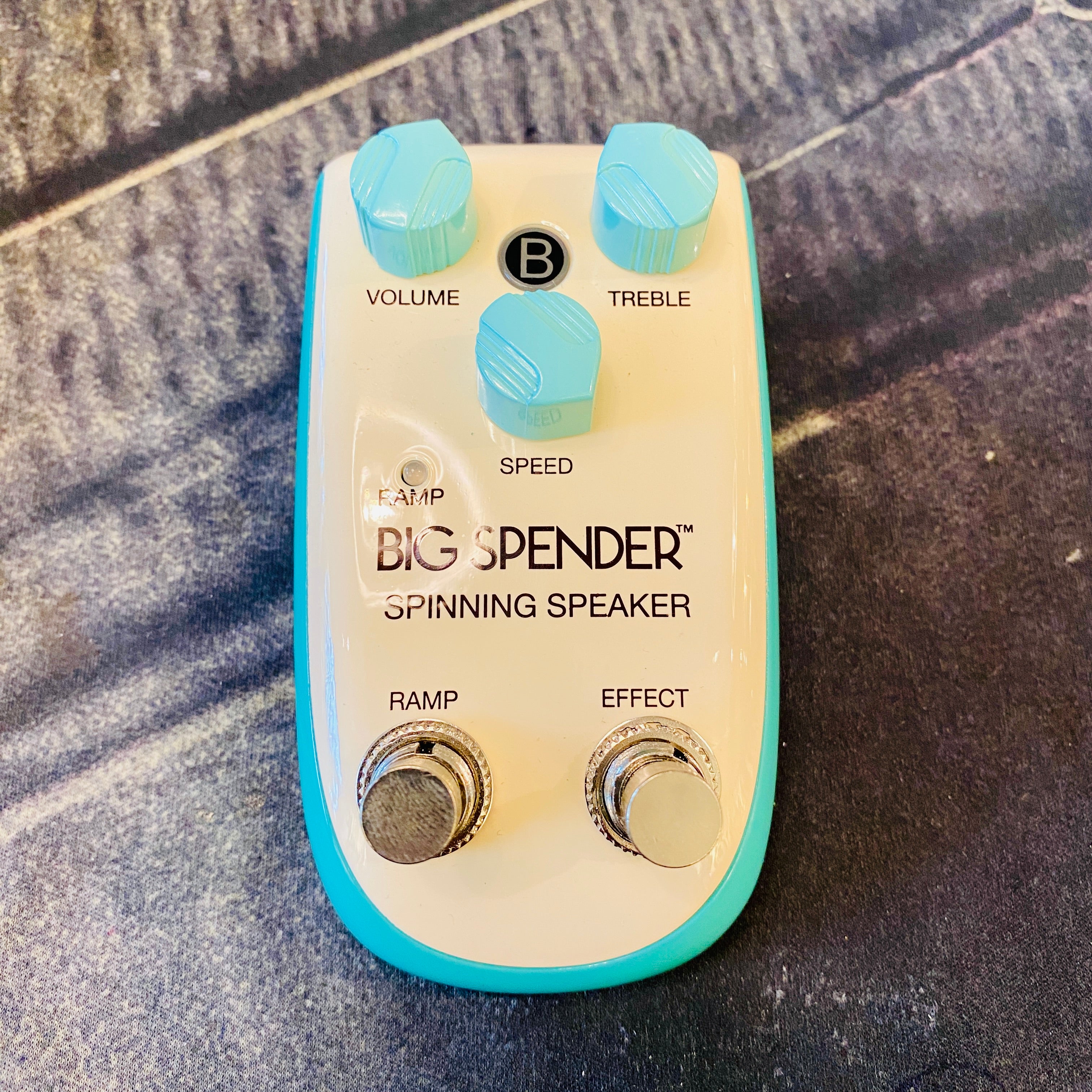 Danelectro Big Spender Spinning Speaker pedal - [USED]
