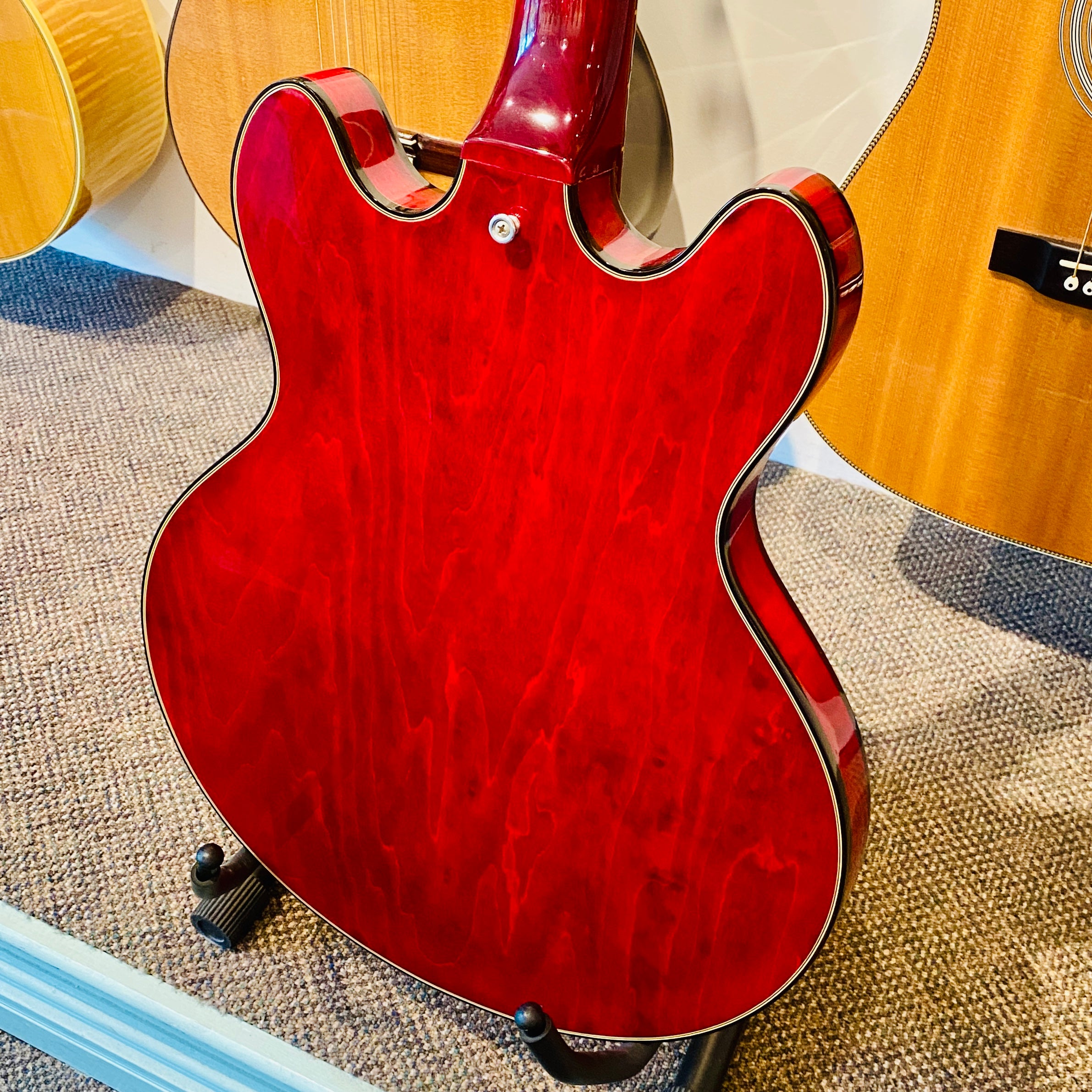 Gibson ES-325 Semi-Hollowbody Electric Guitar, 1972 [USED]