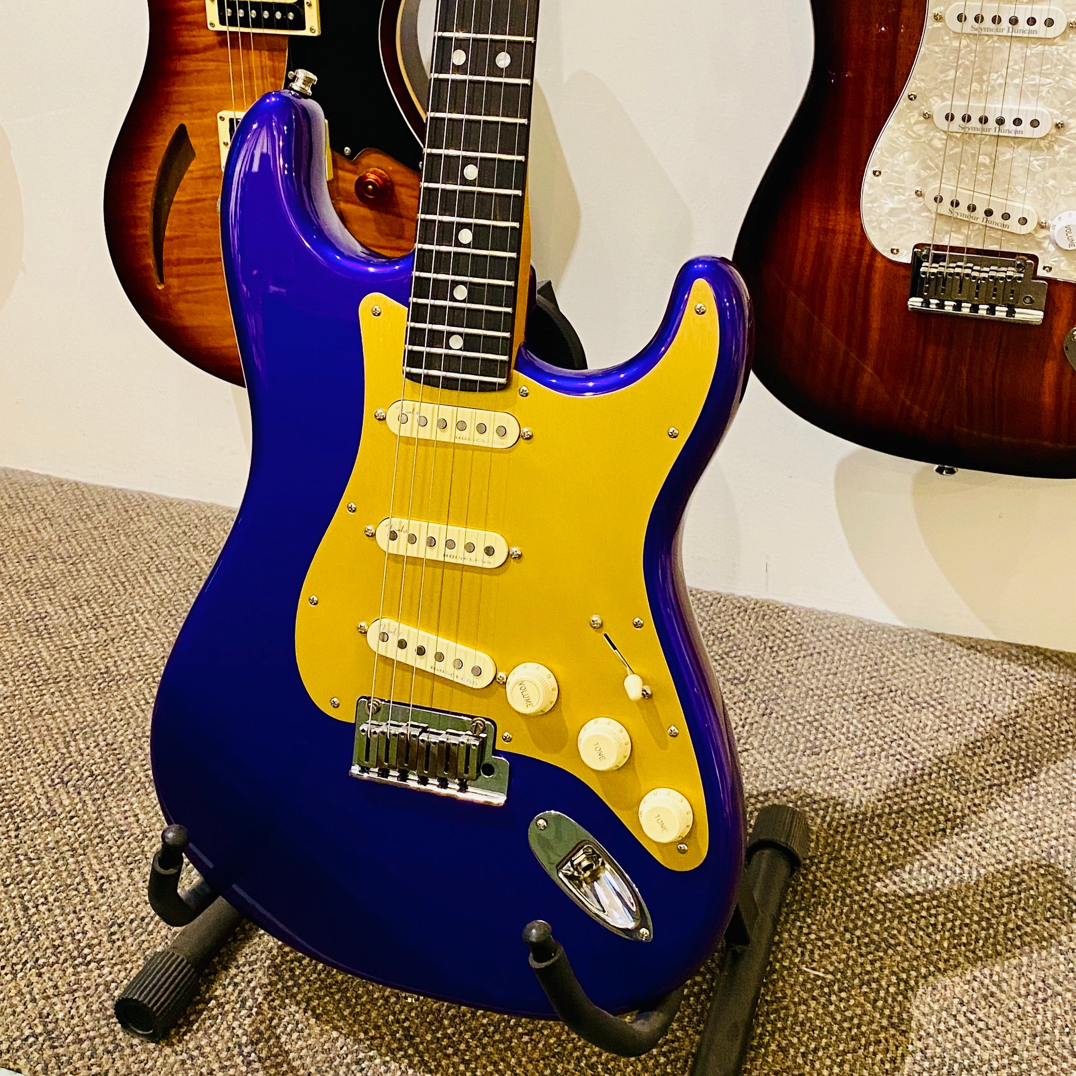 Fender American Ultra Stratocaster Plum Gun Metal 2022 - [USED]