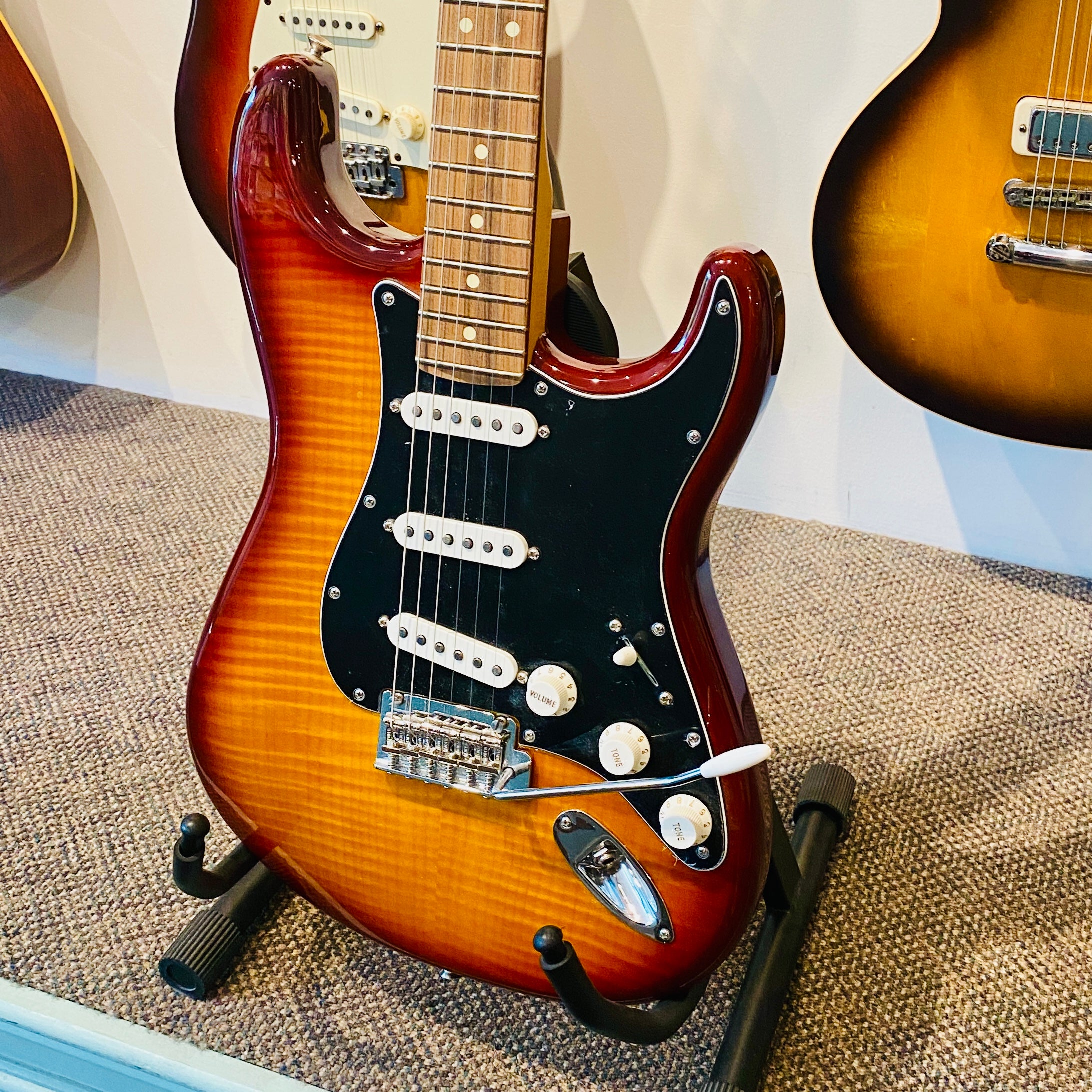 Fender Player Stratocaster Plus Top Electric Guitar 2022 [USED]