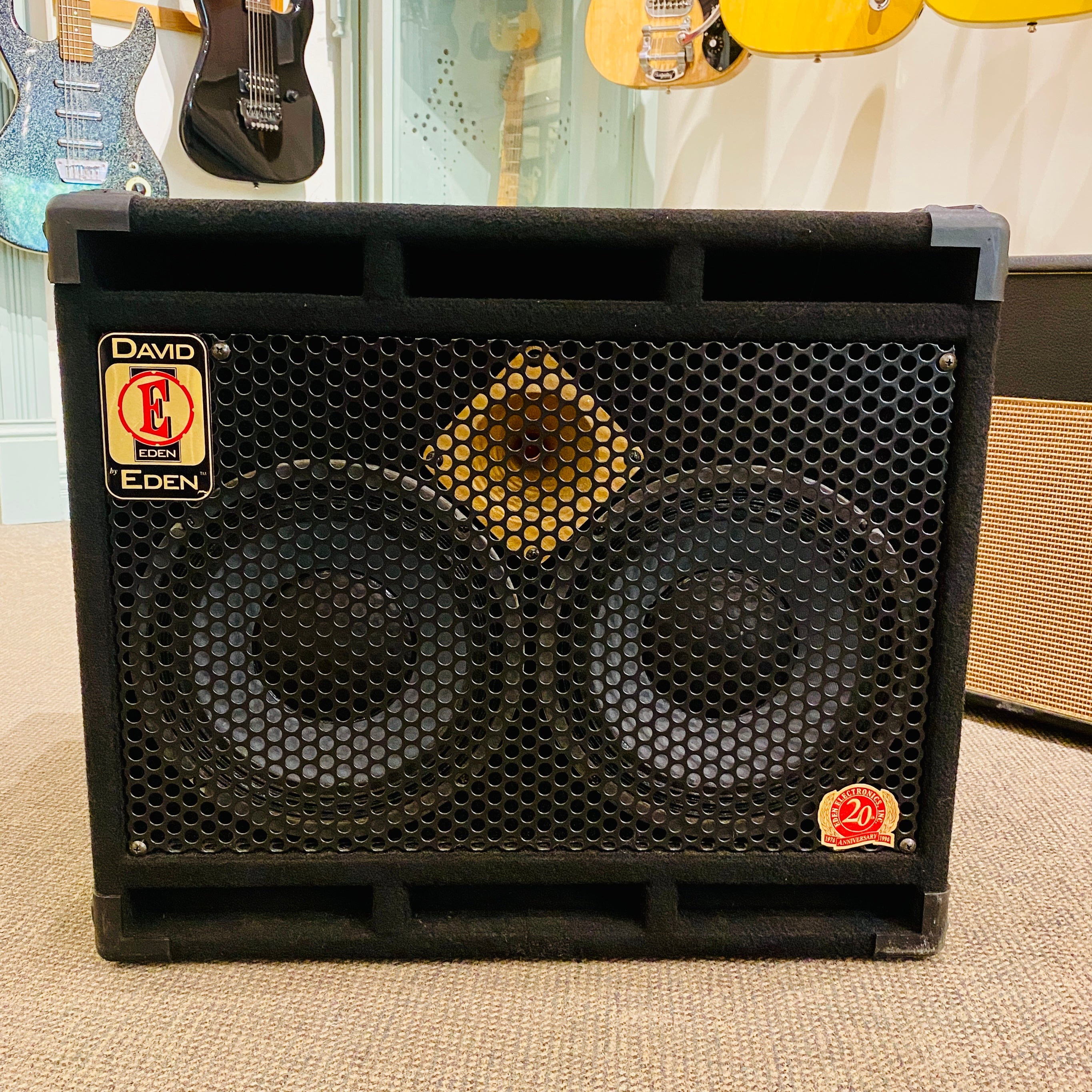 Eden D210XLT Cabinet [USED]