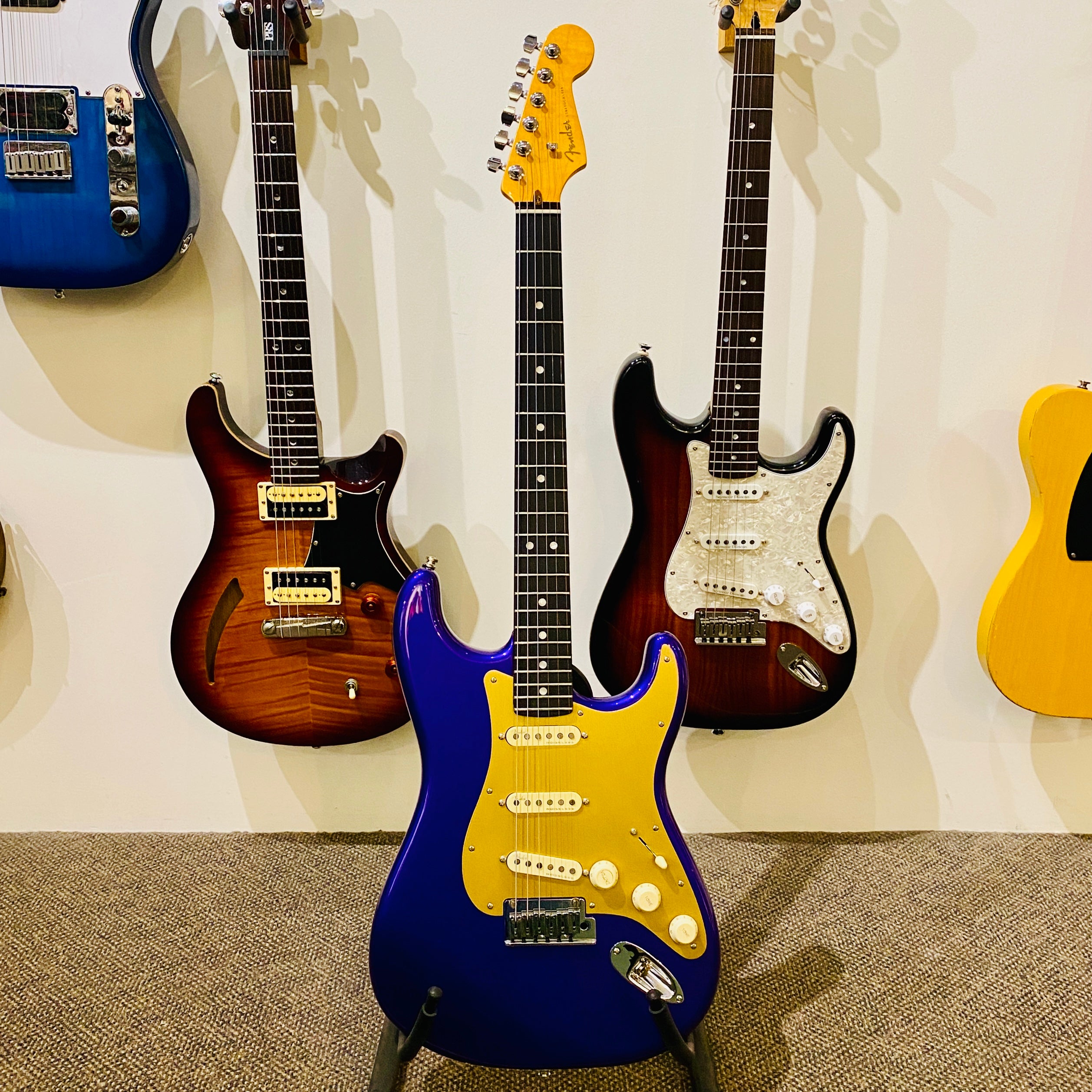 Fender American Ultra Stratocaster Plum Gun Metal 2022 - [USED]