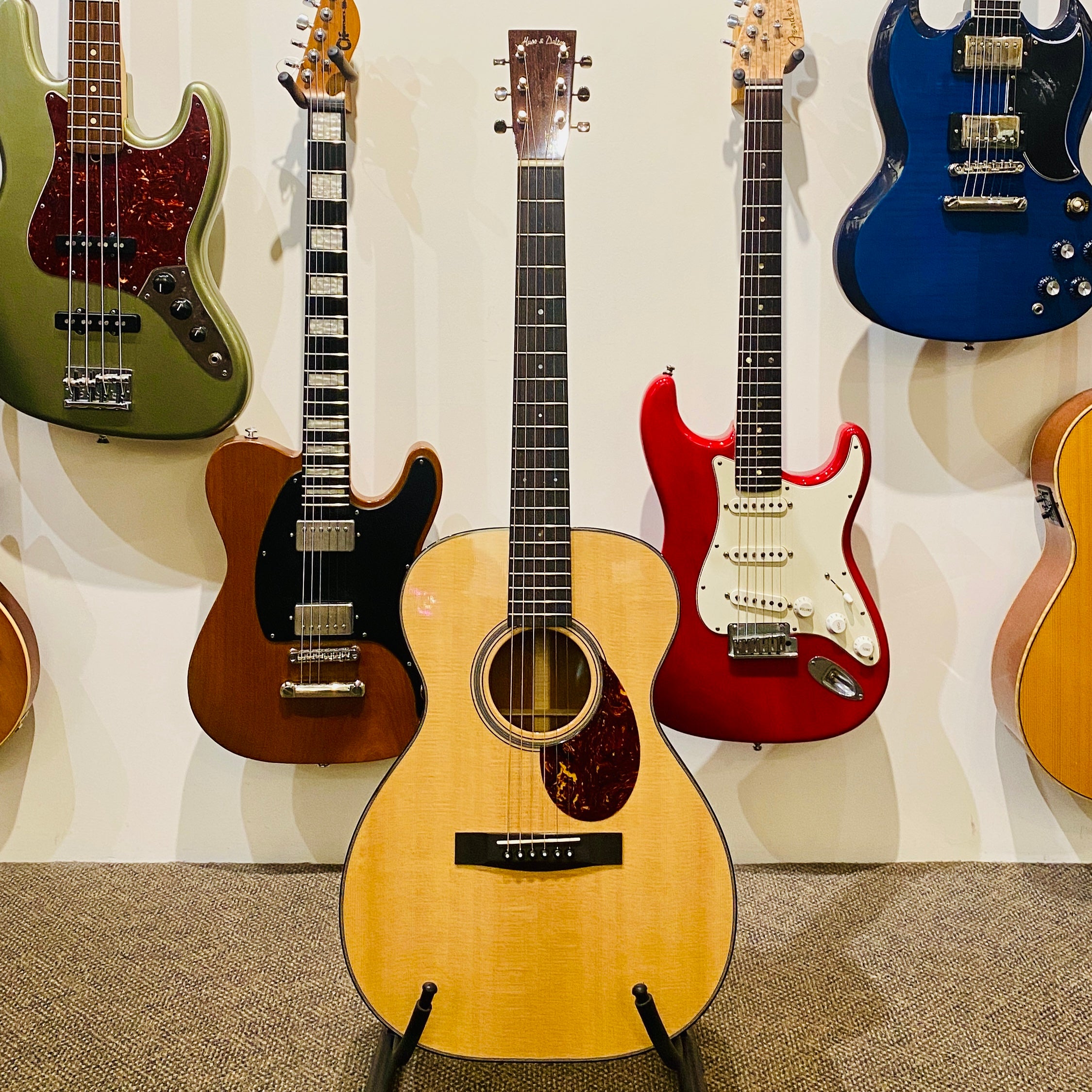 Huss & Dalton T-0014 2024 [USED]