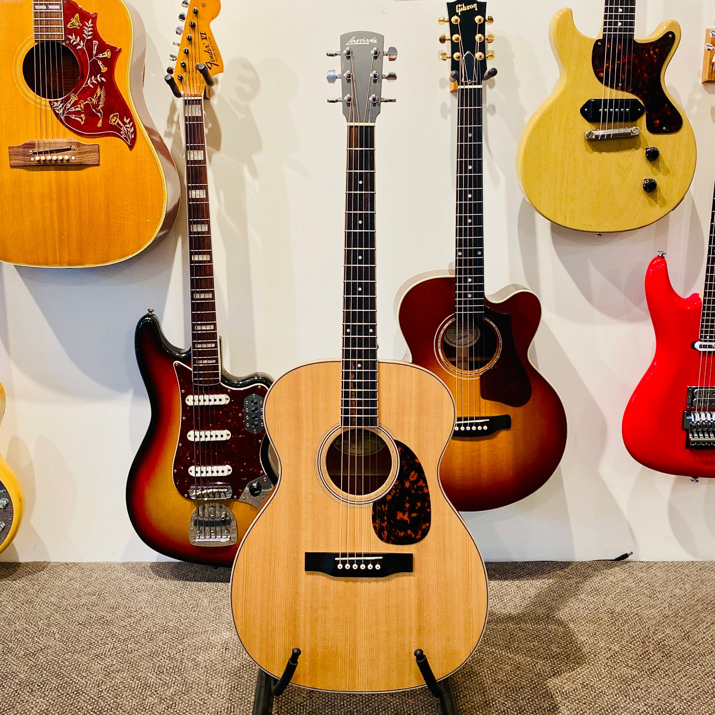 Larrivee OM-02 Acoustic Guitar 2014 [USED]
