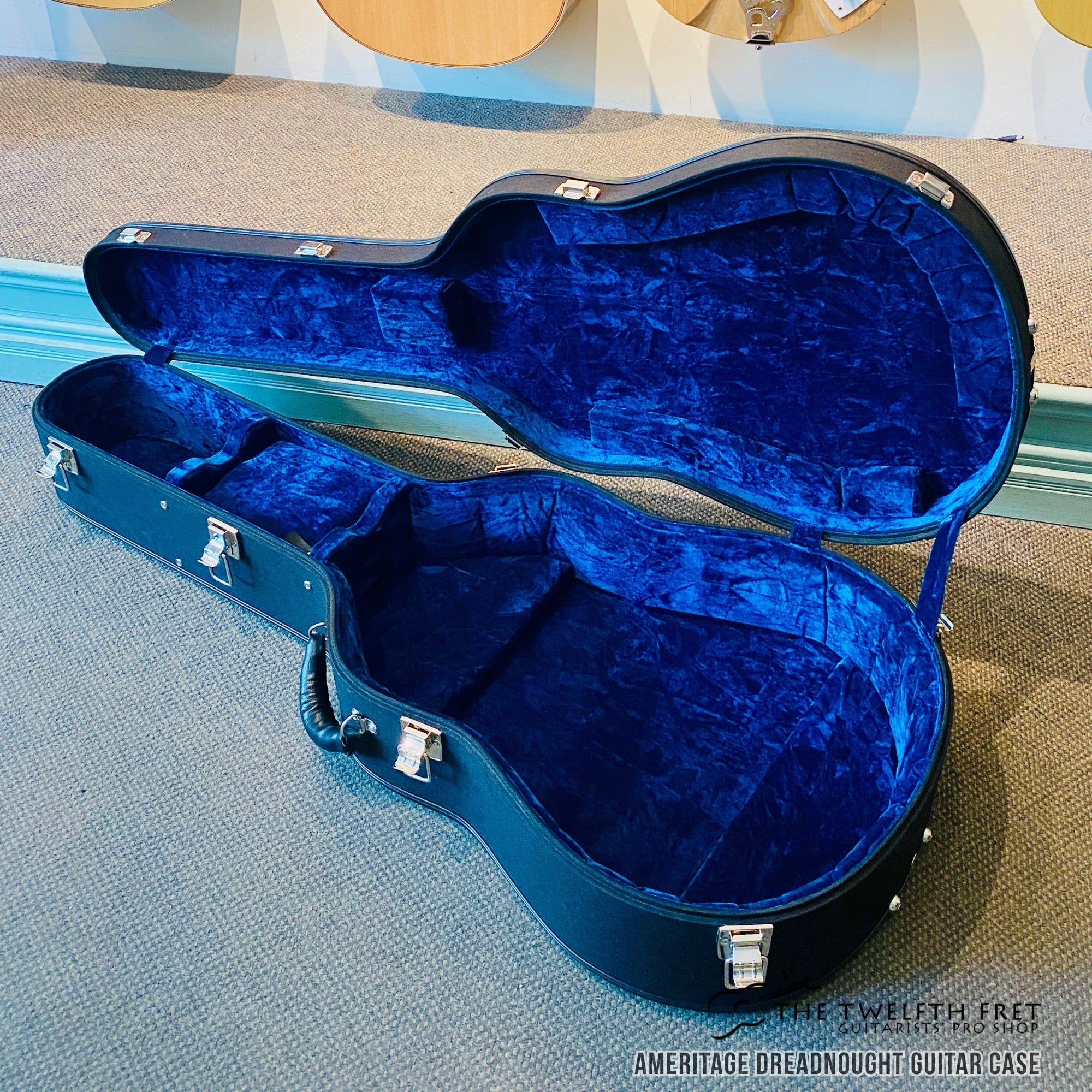 Ameritage Dreadnought Guitar Case - The Twelfth Fret