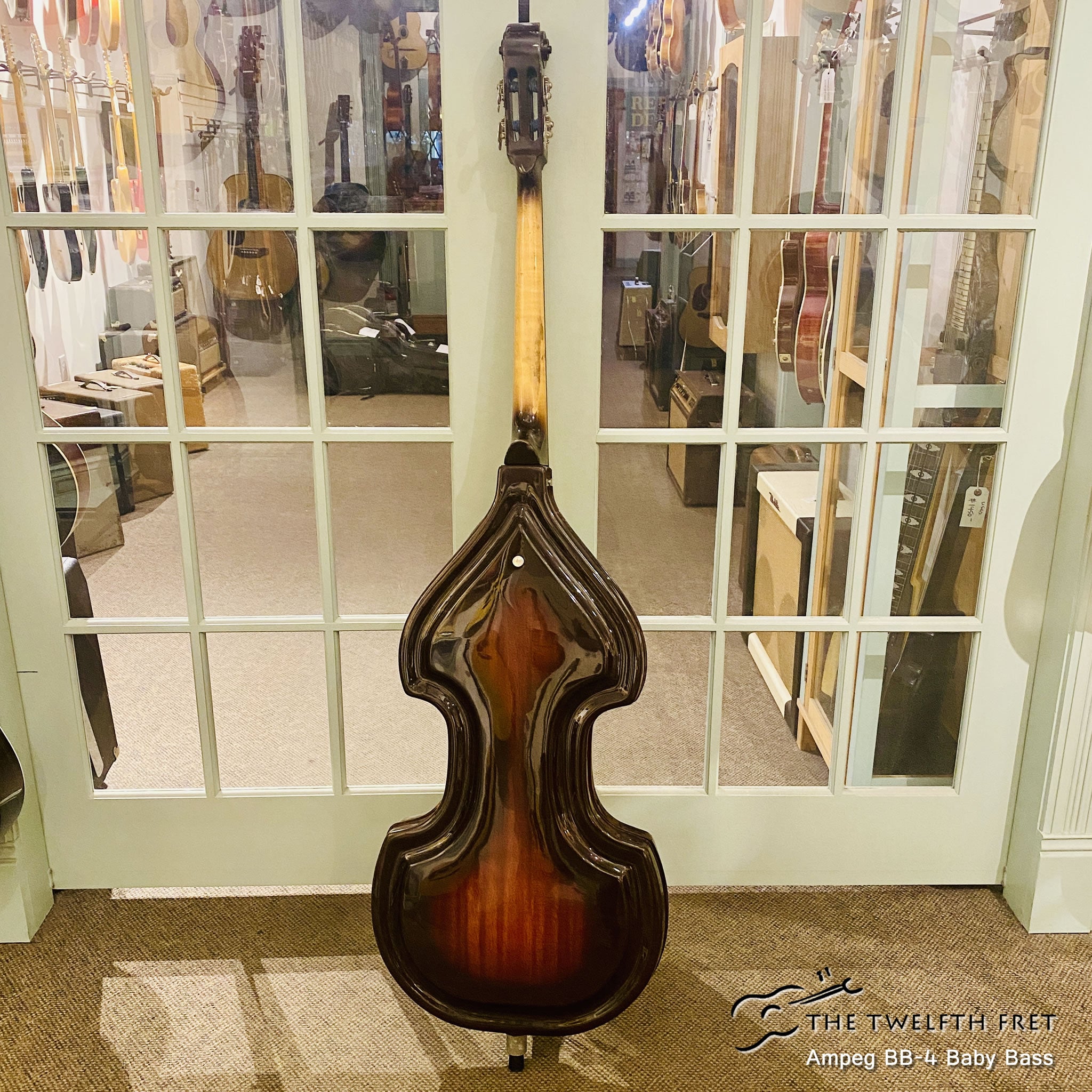 Ampeg Baby Bass Vintage 値下げ made in USA Ampeg Baby Bass Electric Bass (late 1960s) | RetroFret