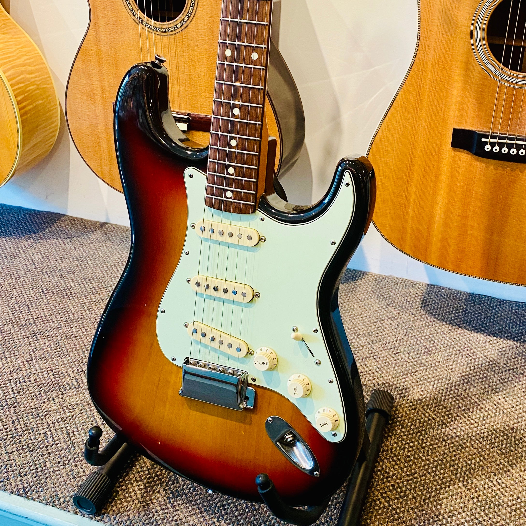 Fender Stratocaster ST-62 Reissue Solidbody Electric Guitar 1994 [USED]