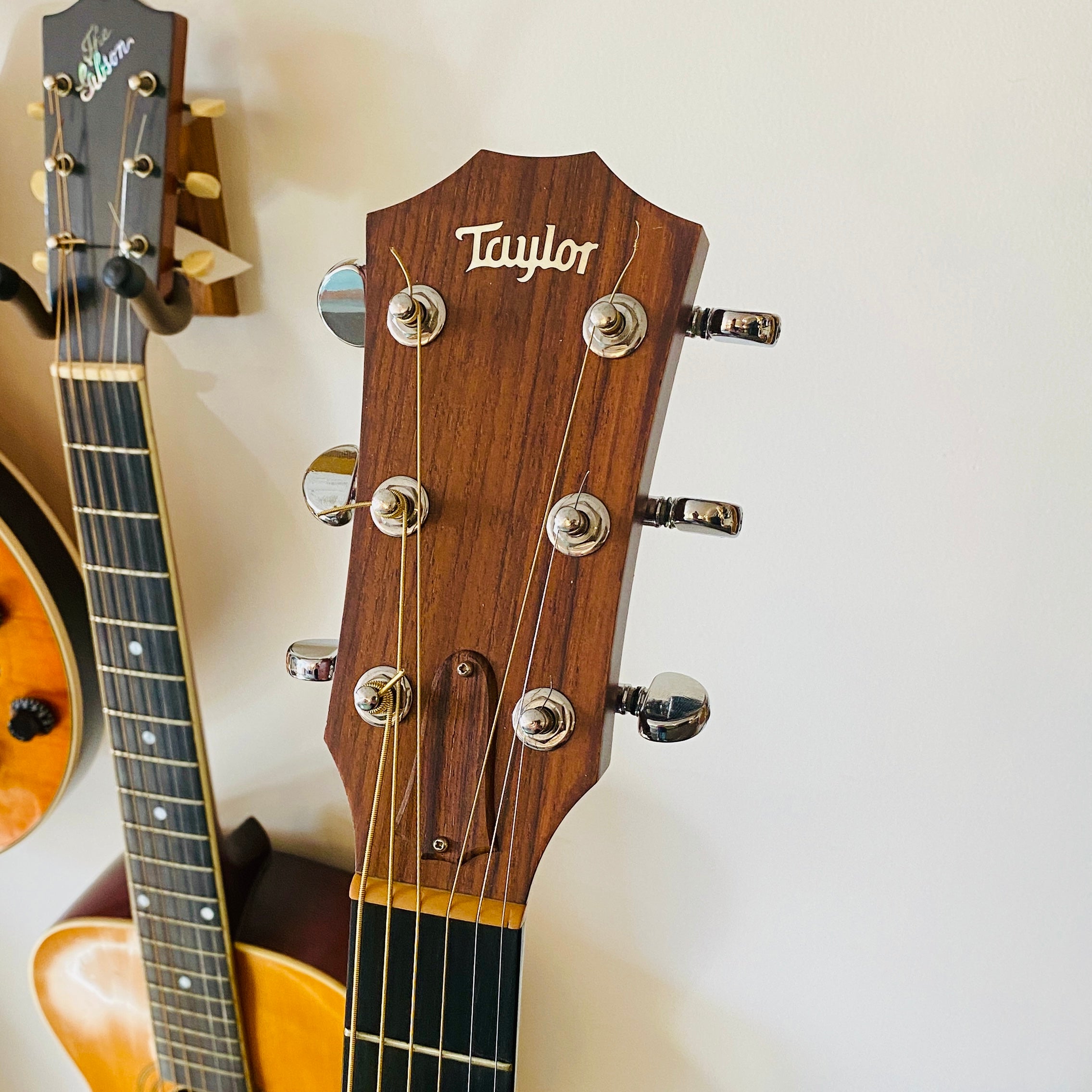 Taylor 710CE Acoustic Guitar 1997 - USED