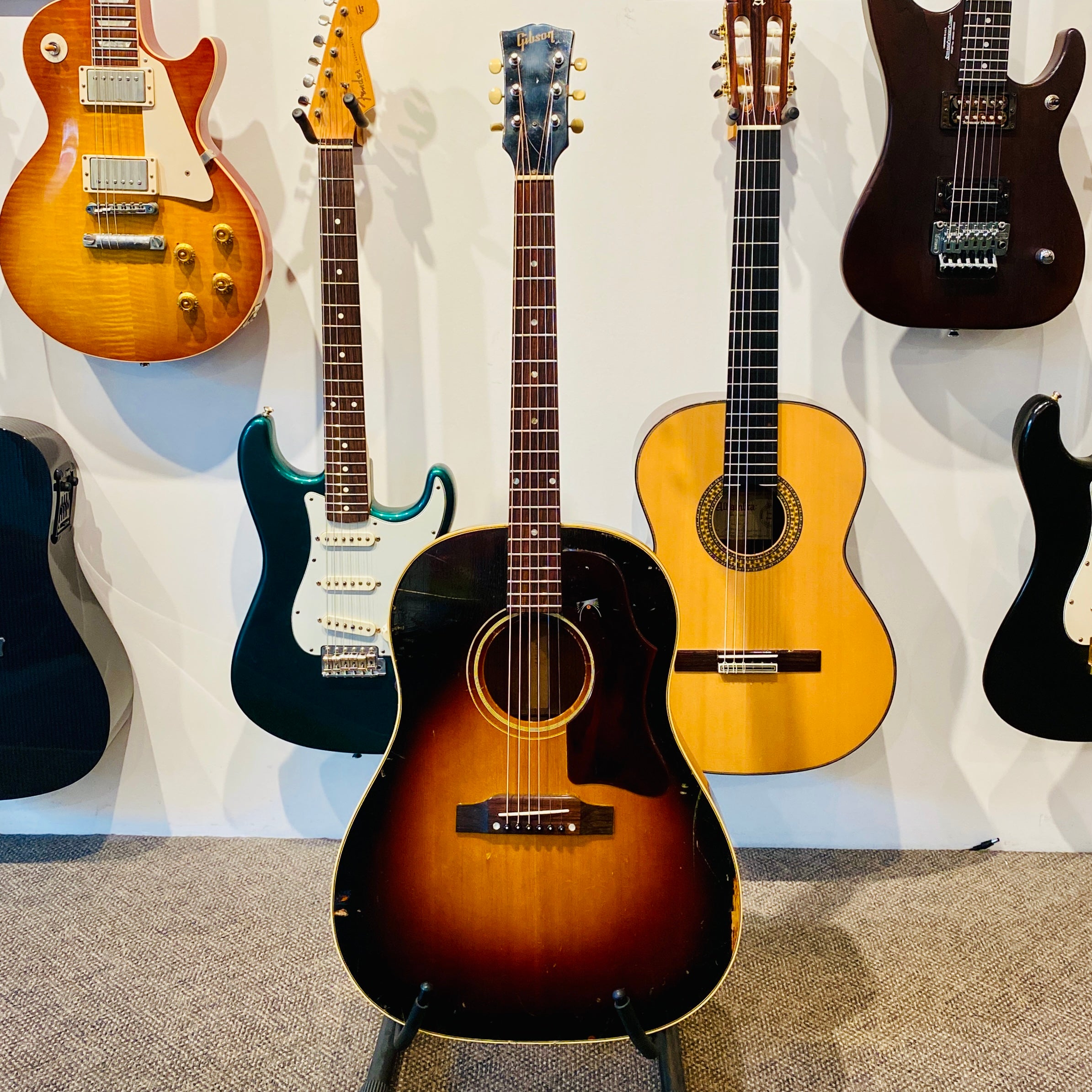 Gibson J-45 ADJ Acoustic Guitar, 1968 [USED]