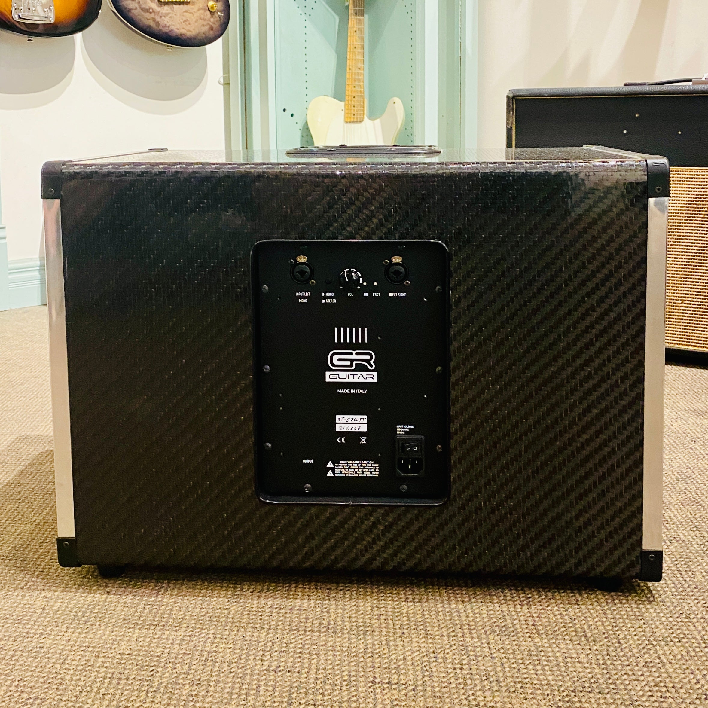 GR Guitar AT-G210A-ST FRFR Guitar Cabinet  [USED]