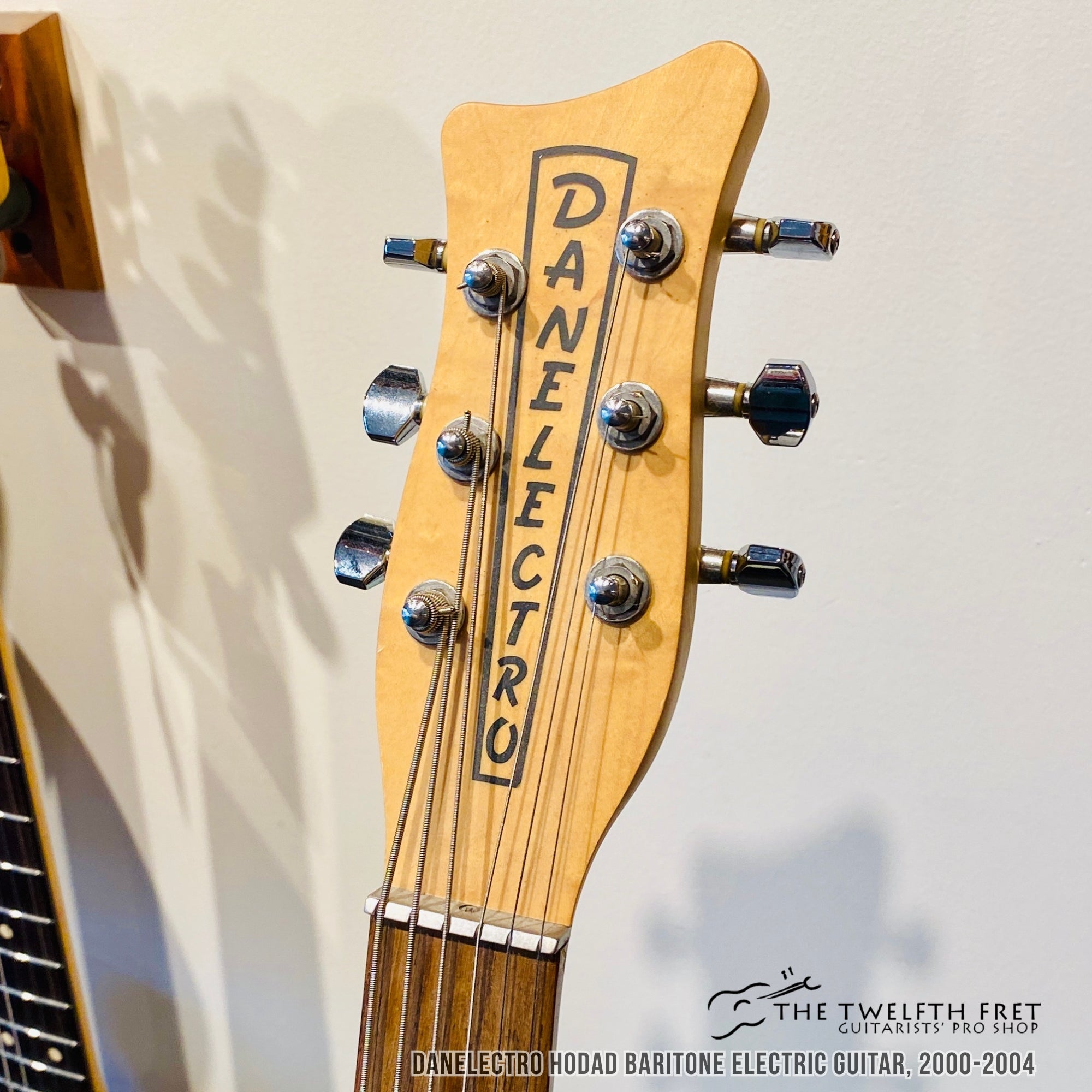 Danelectro Hodad Baritone Electric Guitar, 2000-2004 - The Twelfth Fret