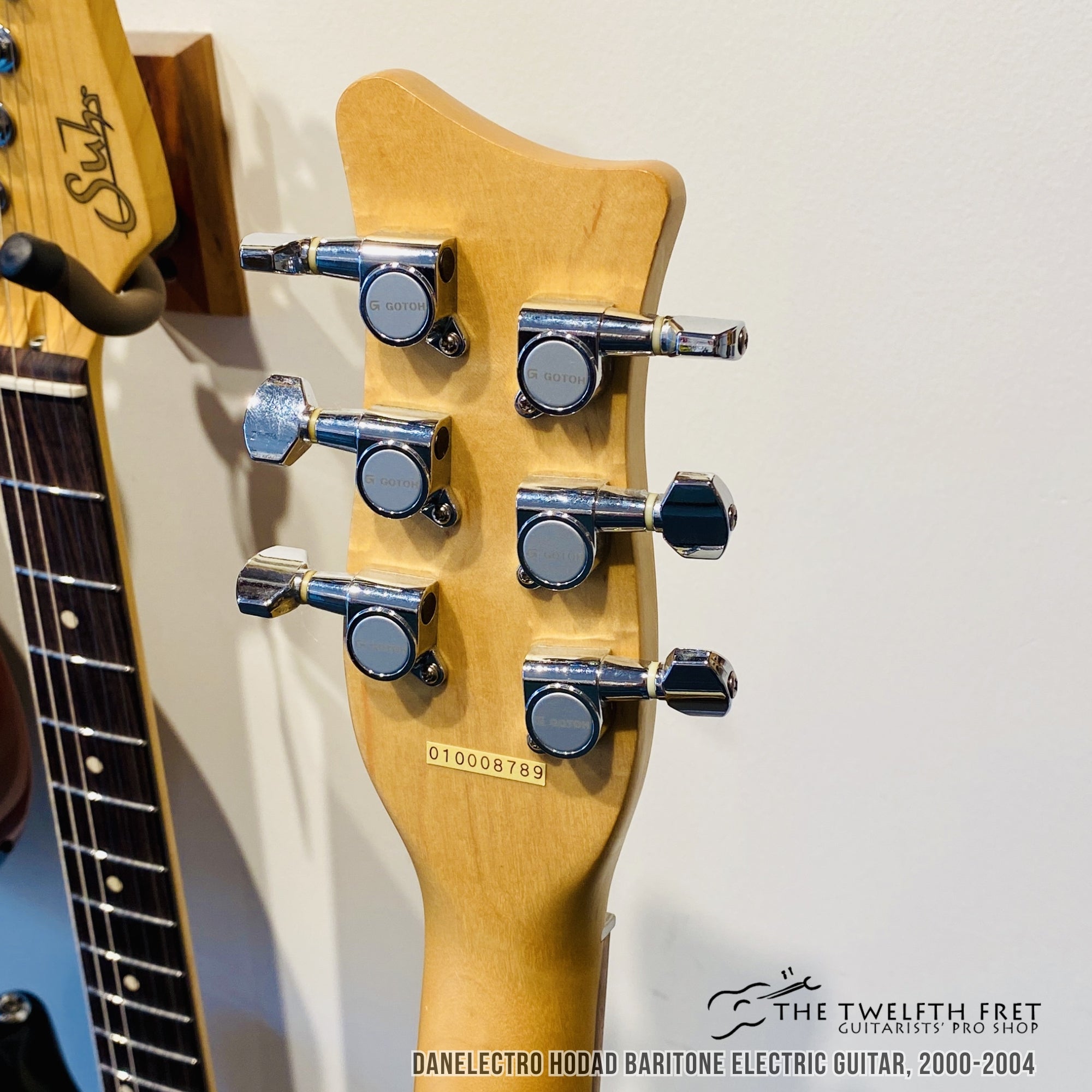 Danelectro Hodad Baritone Electric Guitar, 2000-2004 - The Twelfth Fret