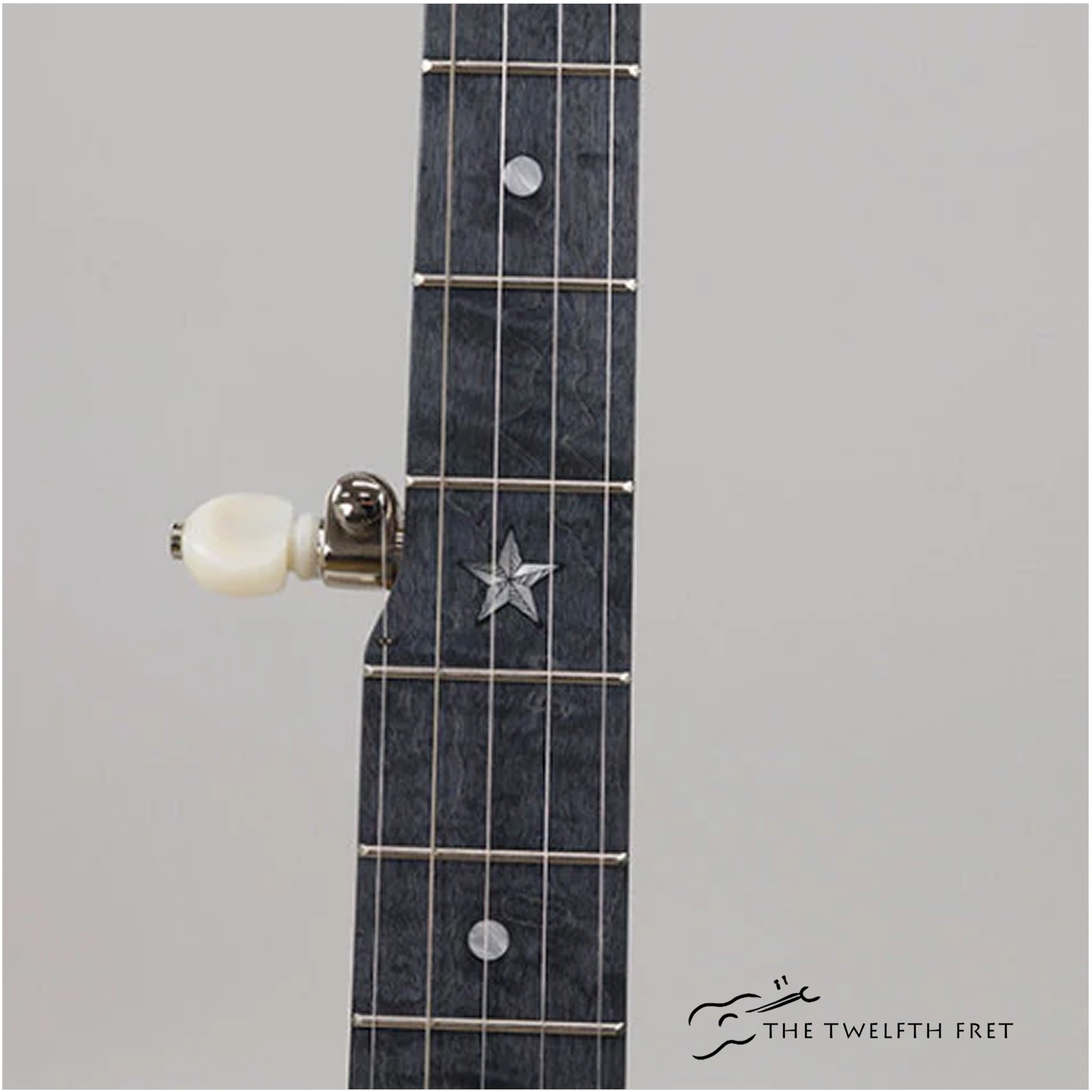 Deering Vega White Oak Banjo SHOP WORN - The Twelfth Fret