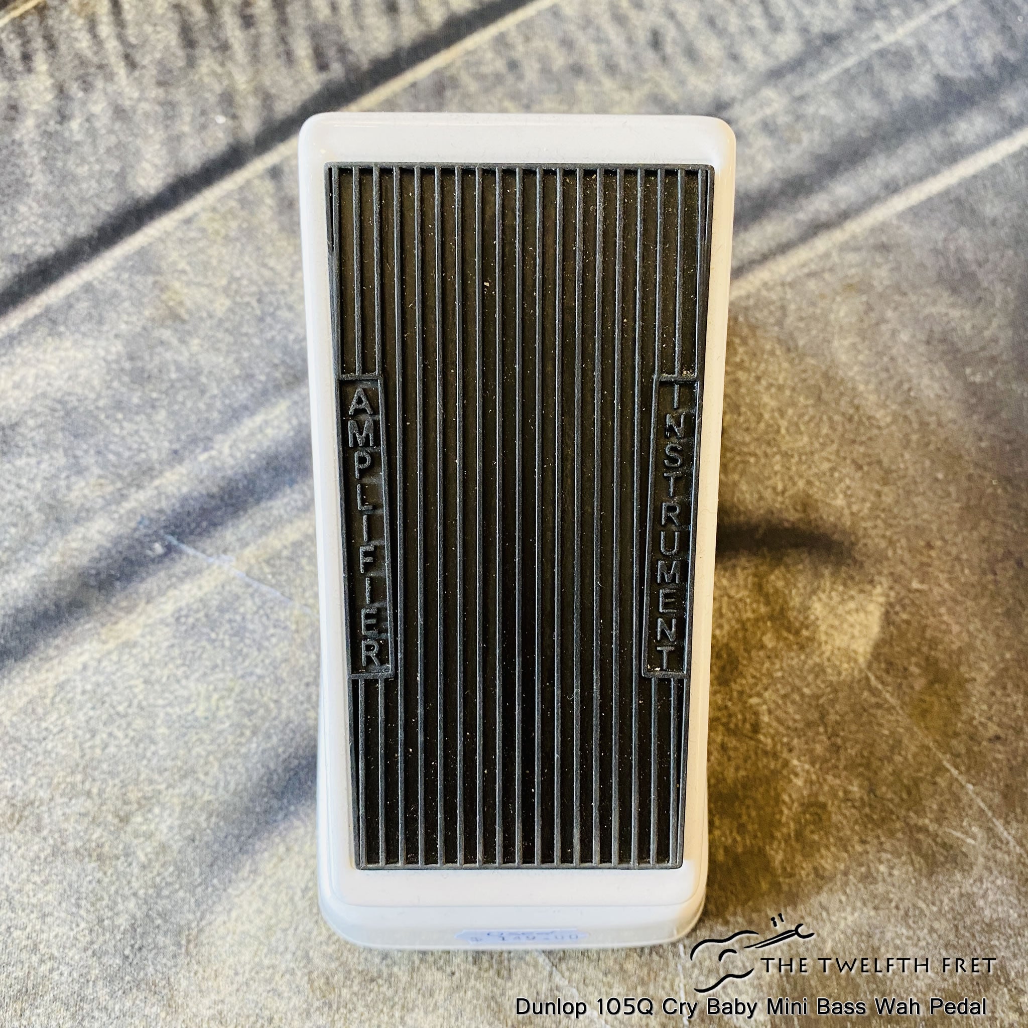 Dunlop 105Q Cry Baby Mini Bass Wah  - The Twelfth Fret