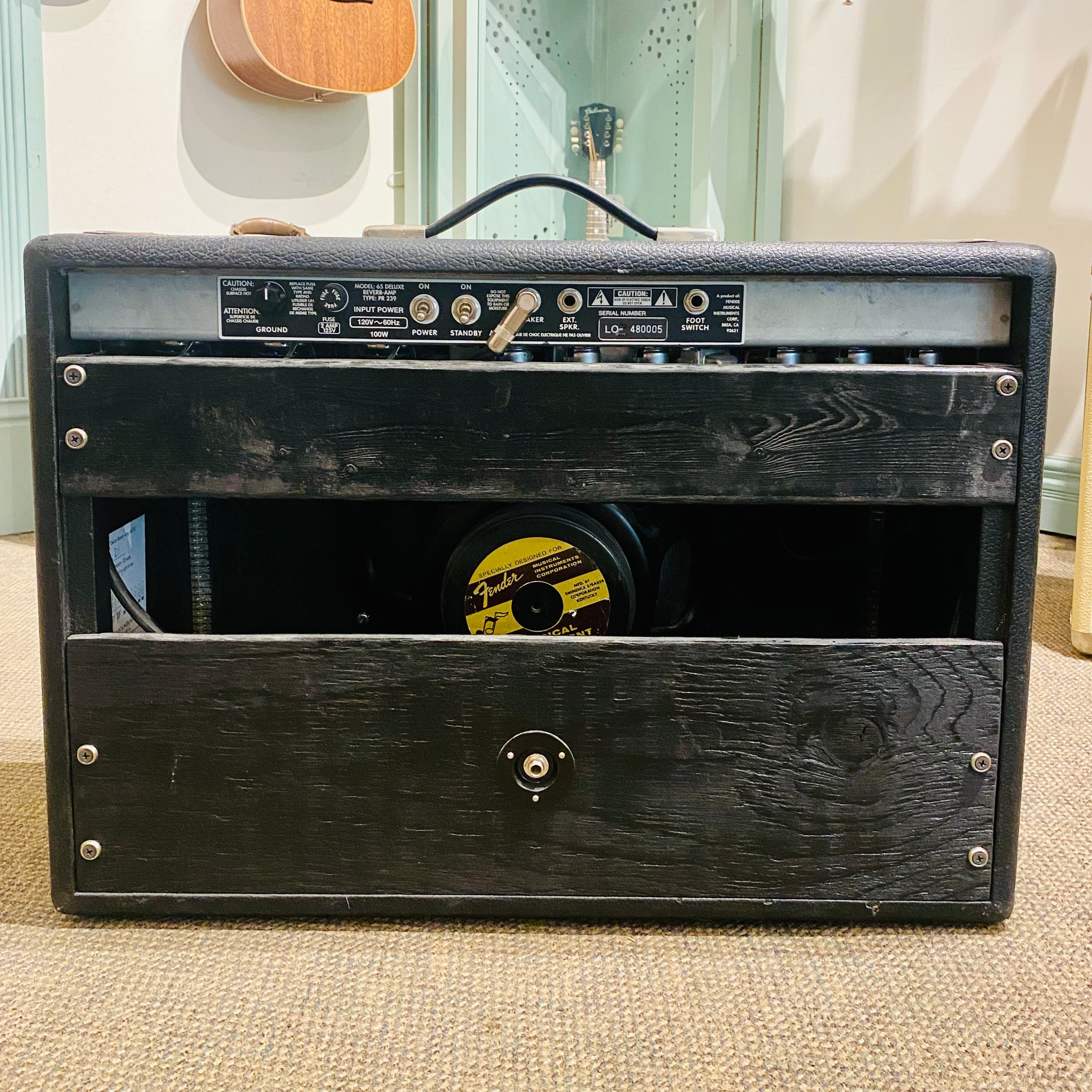Fender Deluxe Reverb Amplifier 2001 - [USED]