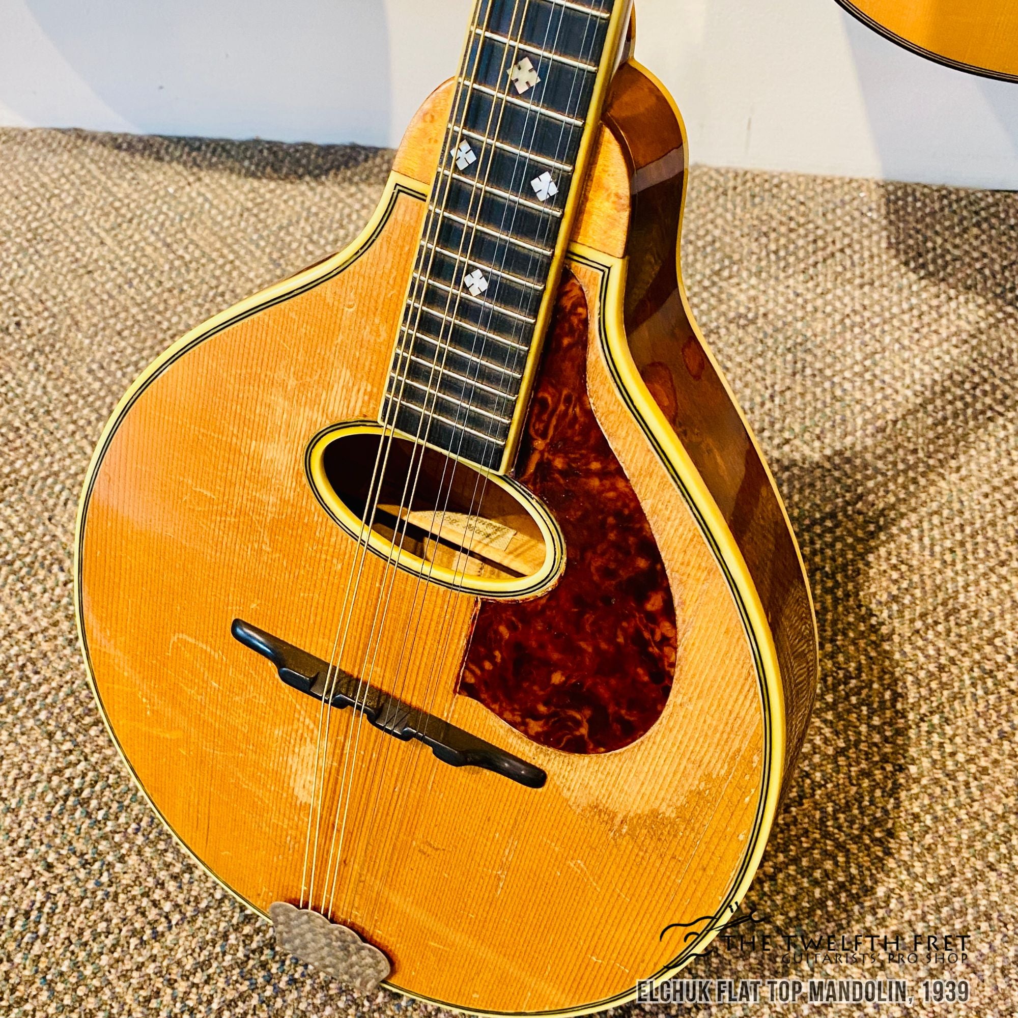 Elchuk Flat top Mandolin, 1939 - The Twelfth Fret