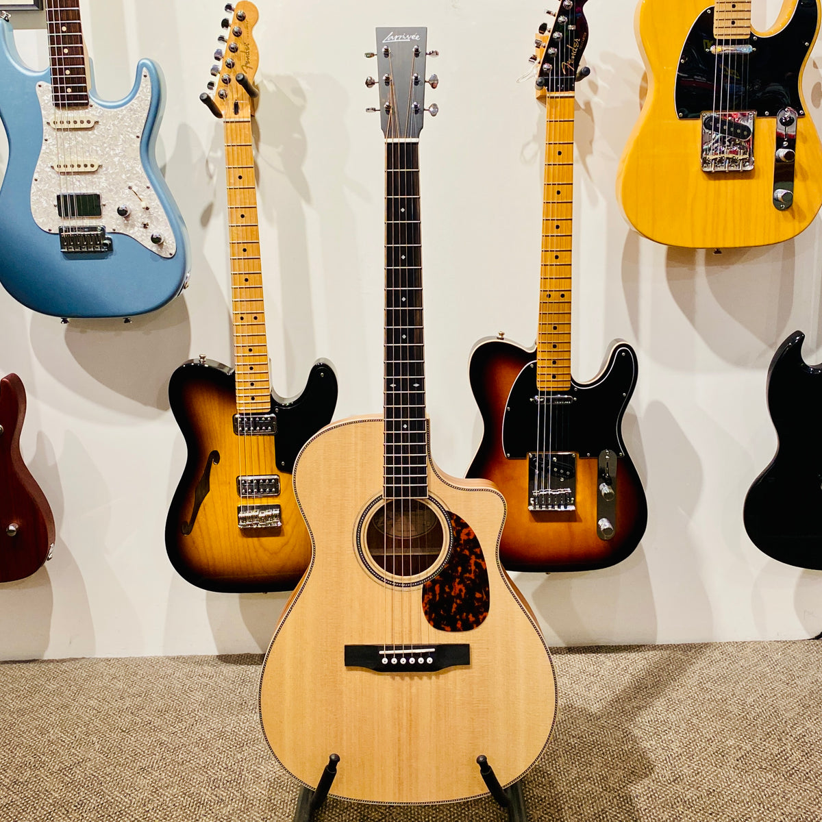 Larrivee OMV-40 6 String Acoustic Guitar 2026 [USED]
