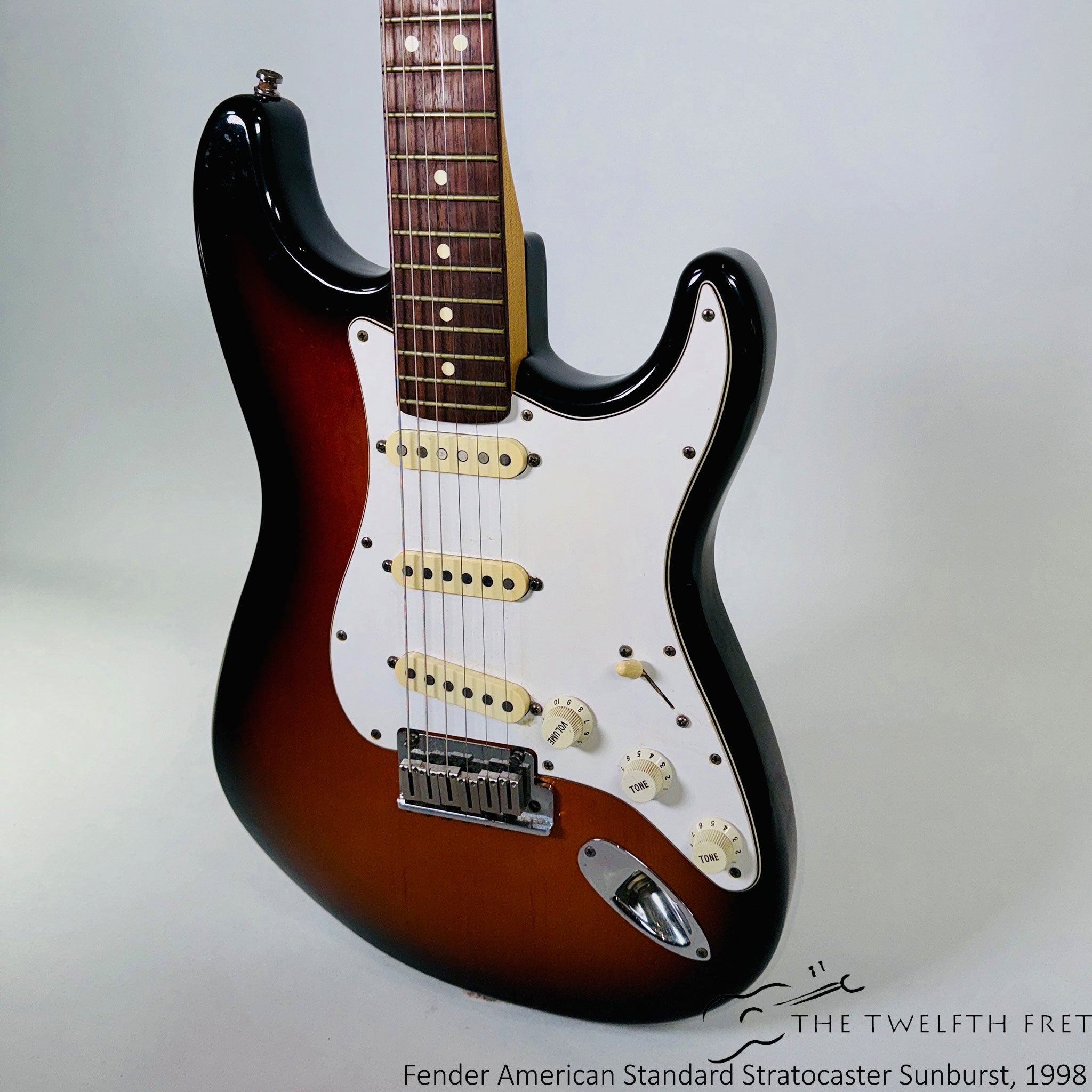 Fender American Standard Stratocaster Sunburst, 1998 [USED] - The