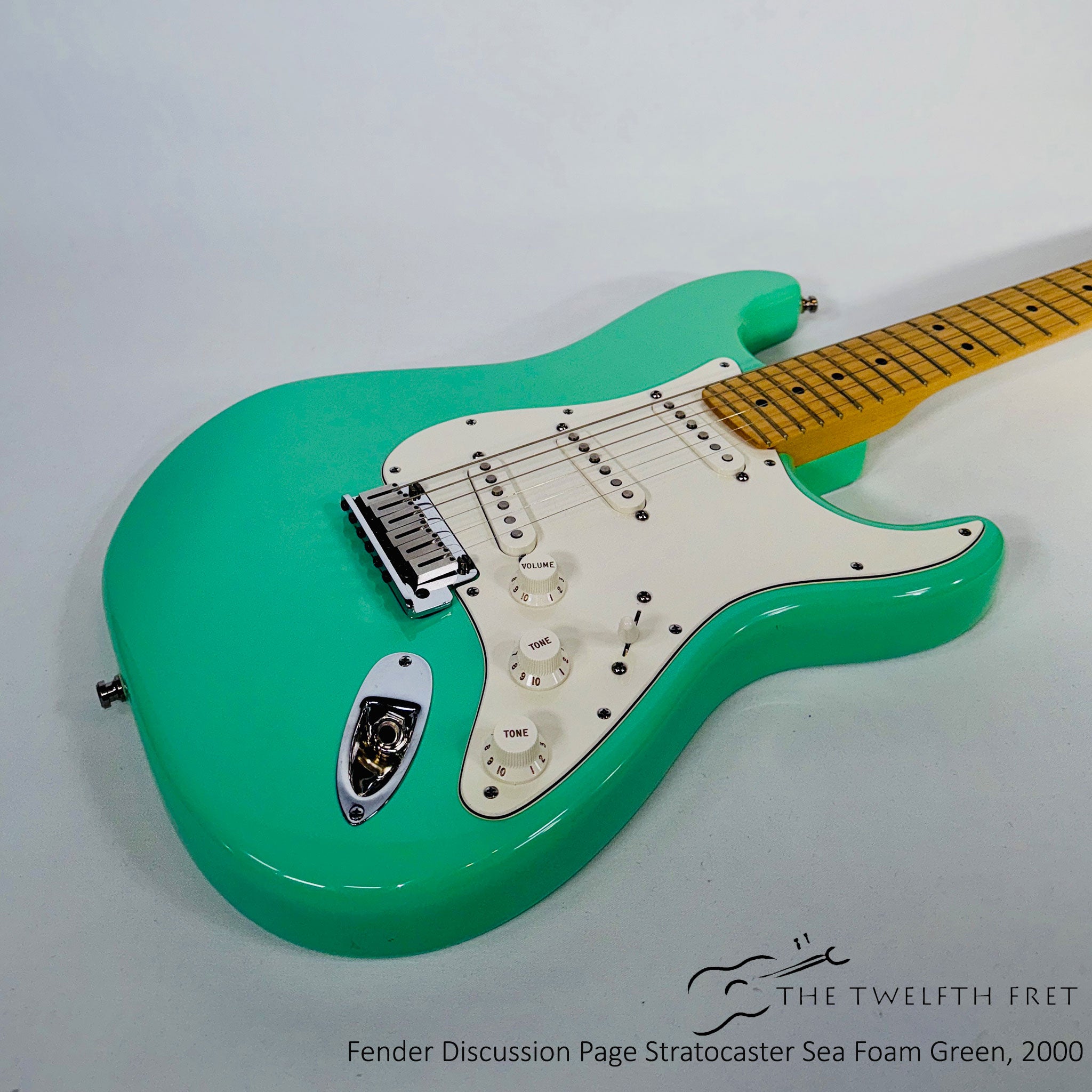 Fender Discussion Page Limited Edition Stratocaster Sea Foam Green, 2000 [USED] - The Twelfth Fret