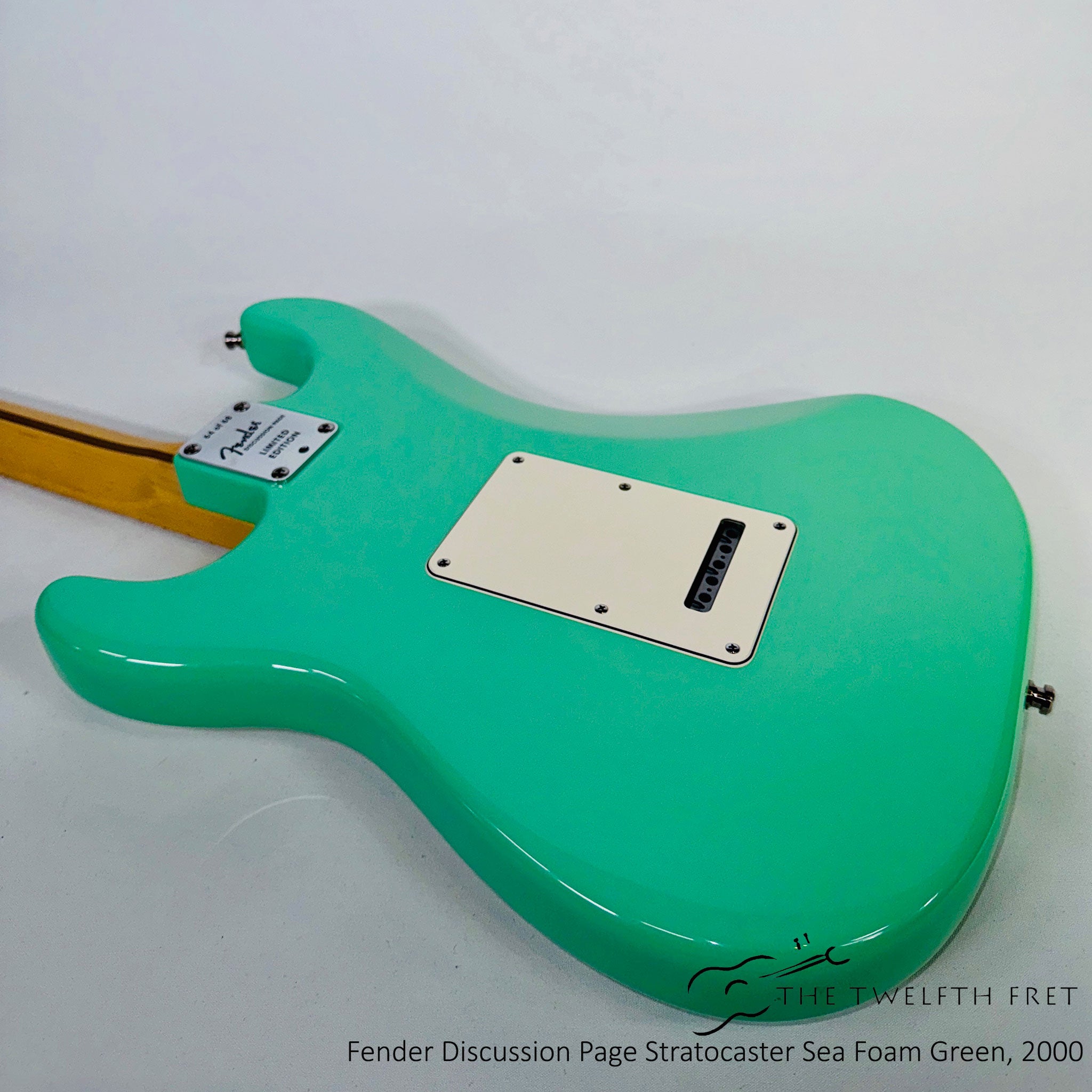 Fender Discussion Page Limited Edition Stratocaster Sea Foam Green, 2000 [USED] - The Twelfth Fret