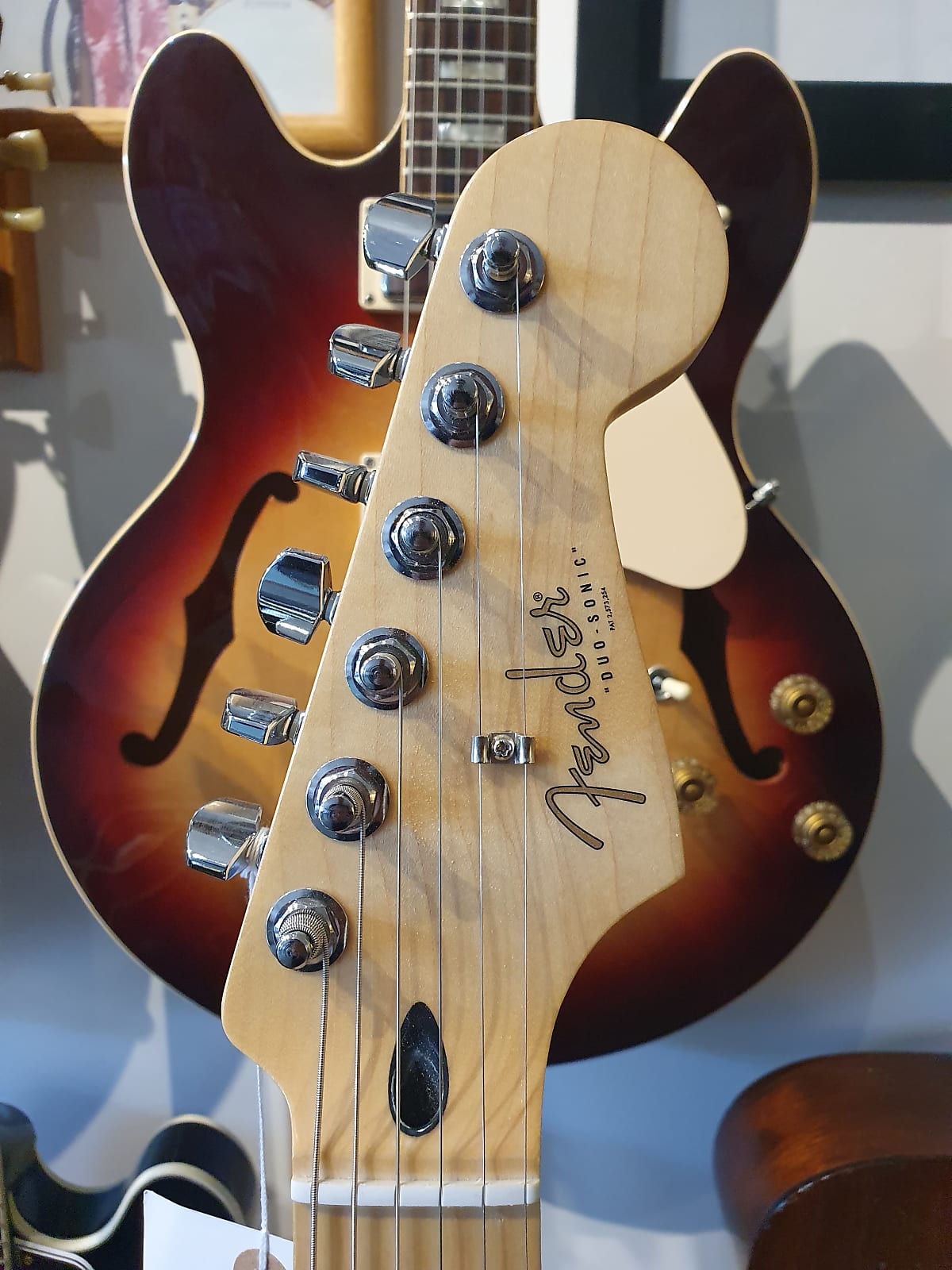 Fender Player Duo Sonic - The Twelfth Fret