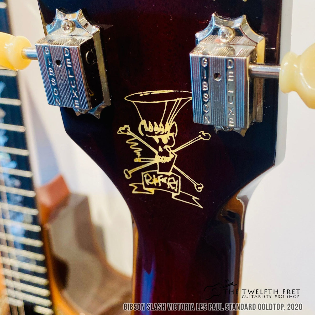 Gibson Slash Victoria Les Paul Standard Goldtop Solidbody Electric Guitar, 2020 - The Twelfth Fret