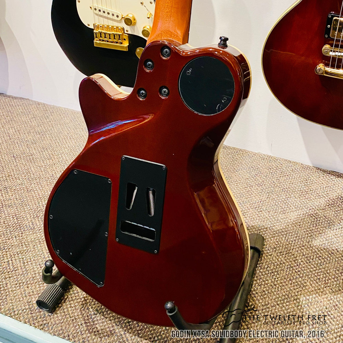Godin XTSA Solidbody Electric Guitar, 2016 - The Twelfth Fret