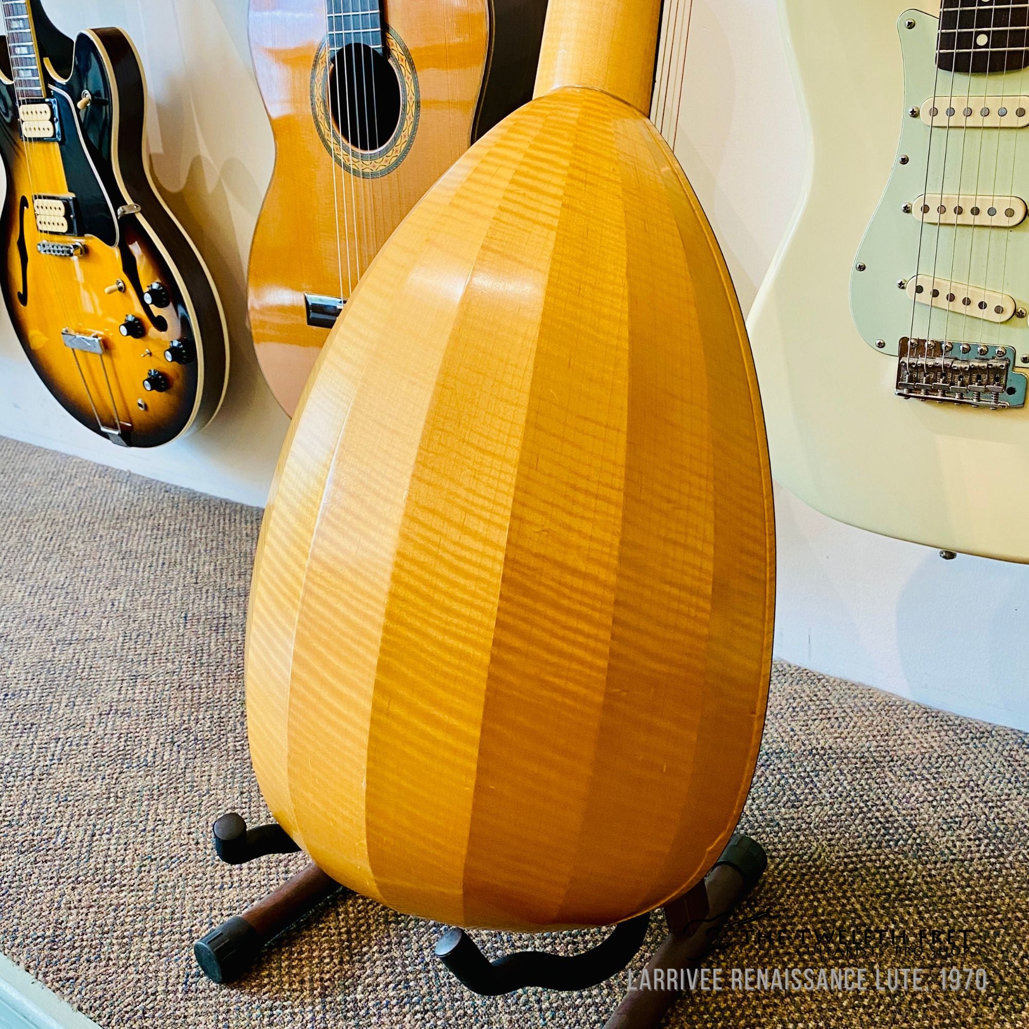 Larrivee Renaissance Lute, 1970 - The Twelfth Fret