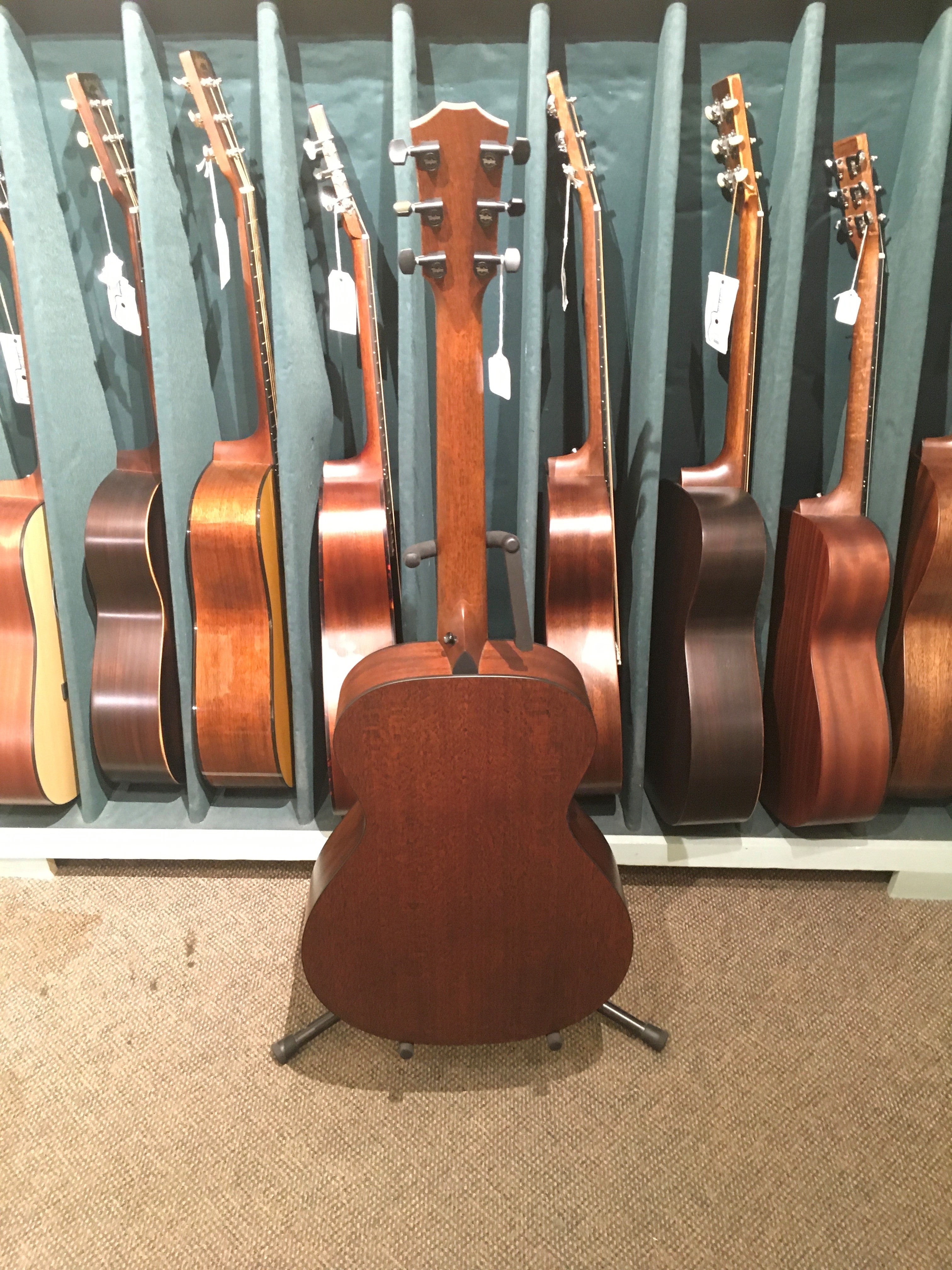 Taylor 322 Acoustic Guitar - The Twelfth Fret