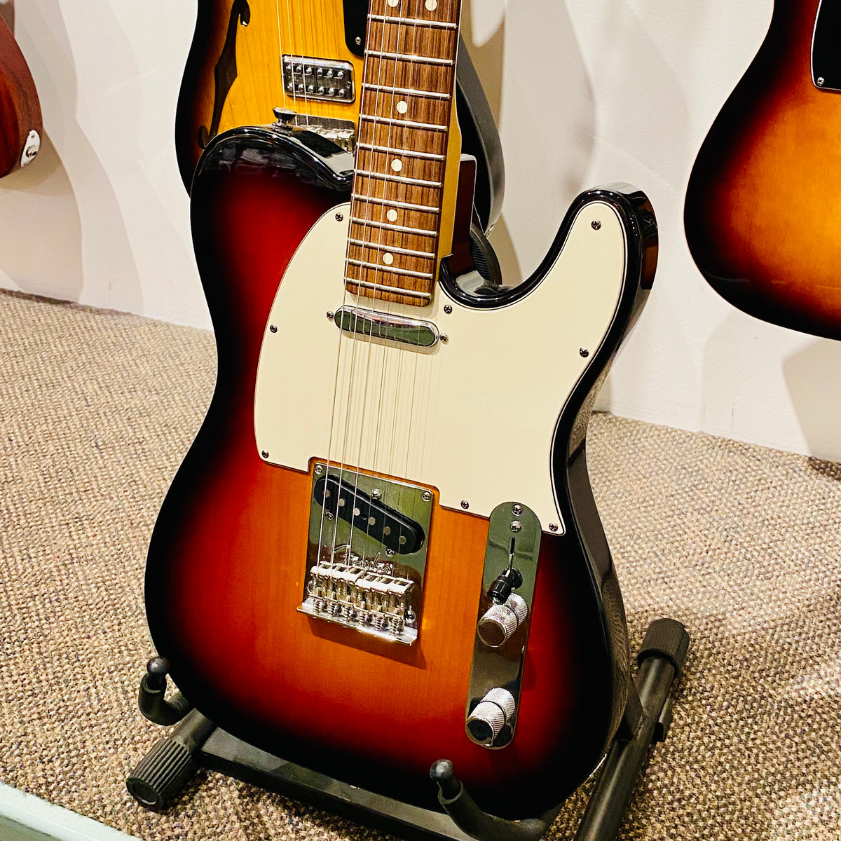 Fender American Standard Telecaster Solidbody Electric Guitar 2011 [USED]
