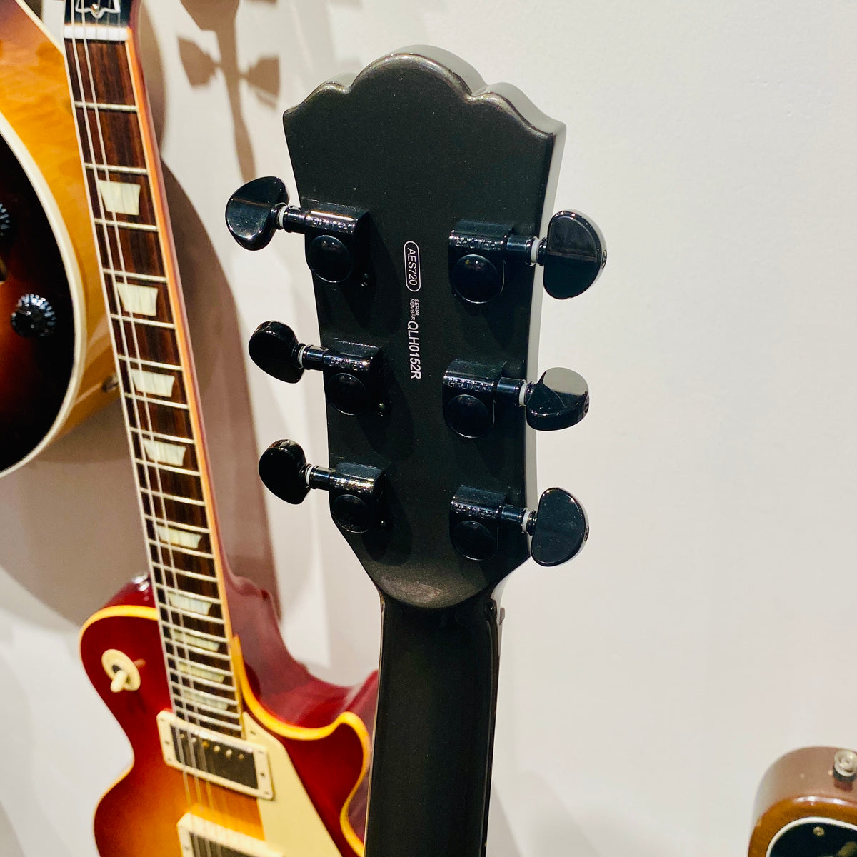 Yamaha AES720 Solidbody Electric Guitar 2005 [USED]