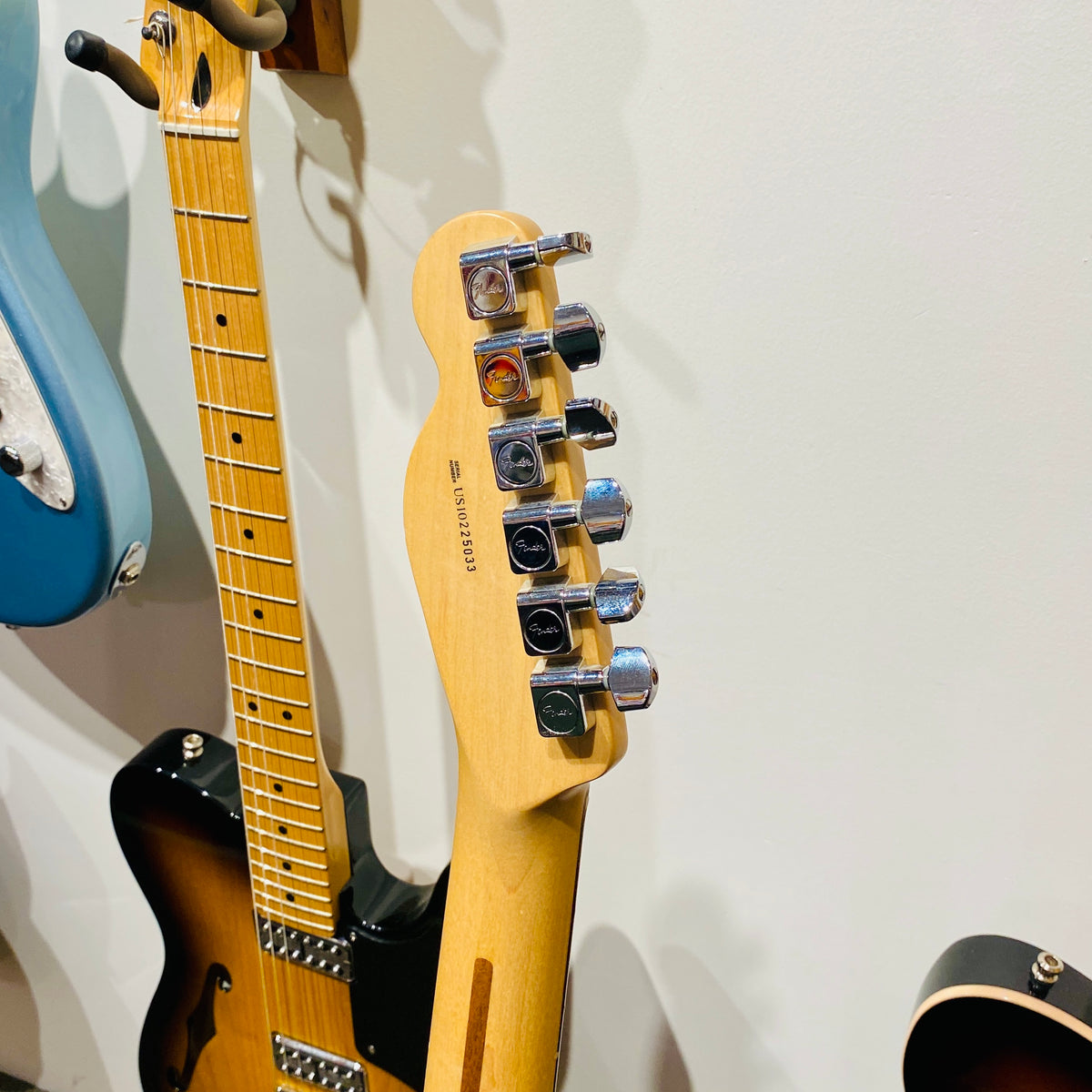 Fender American Standard Telecaster Solidbody Electric Guitar 2011 [USED]