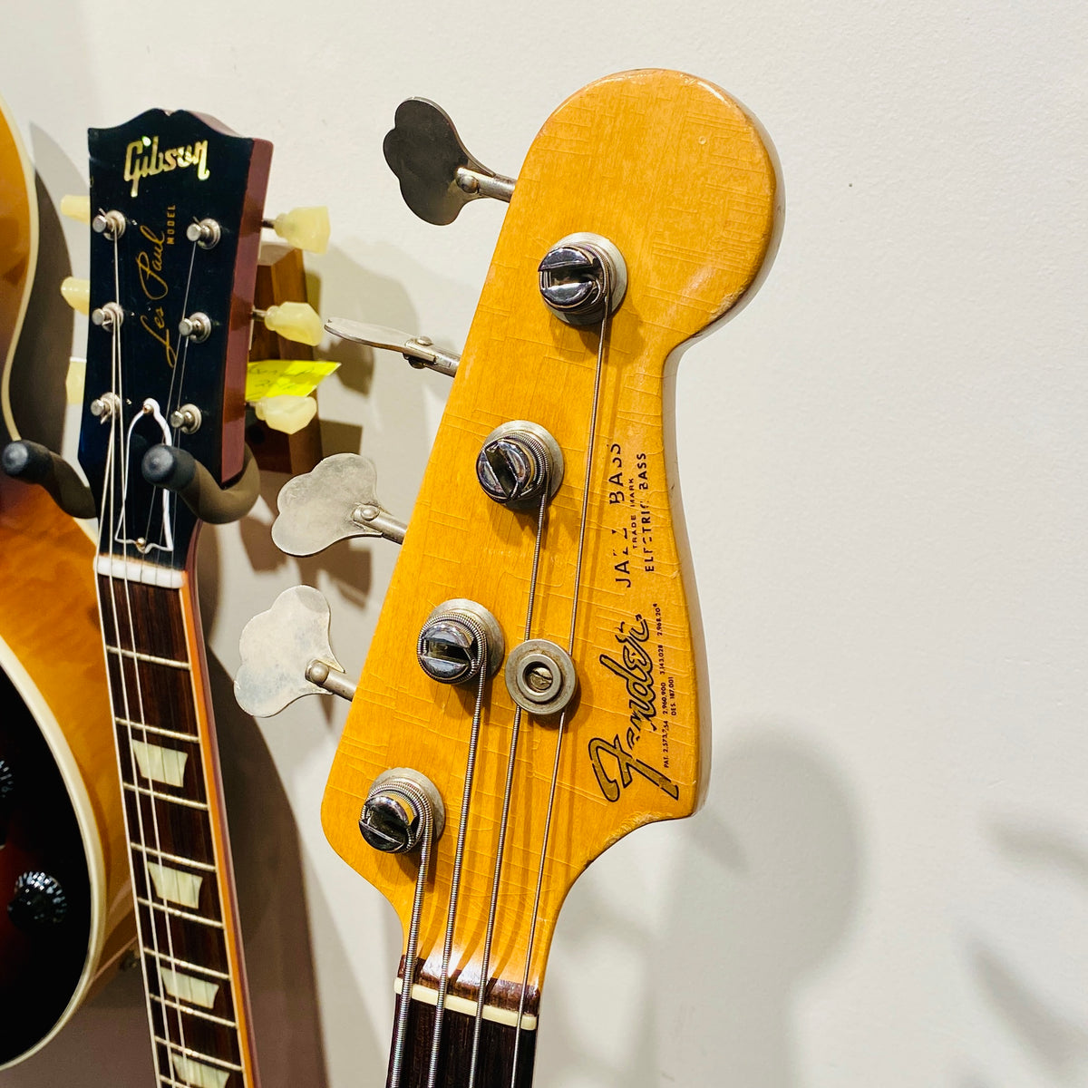 Fender Jazz Bass Guitar, 1964 [USED]