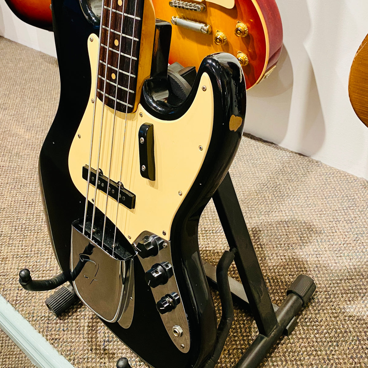 Fender Jazz Bass Guitar, 1964 [USED]
