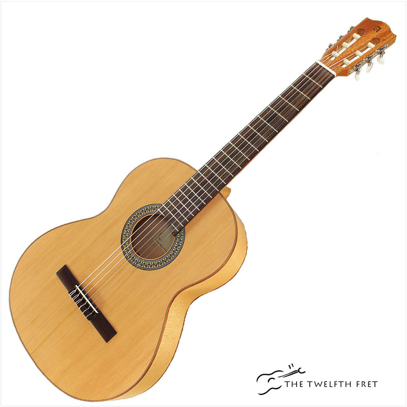 Alhambra 2F Flamenco Guitar - The Twelfth Fret