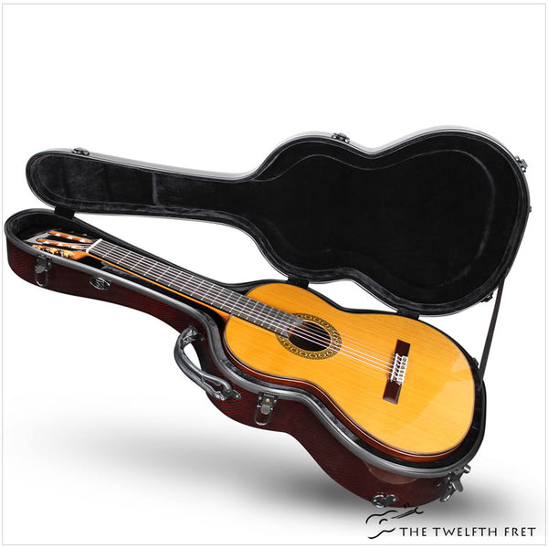 Yamaha classical deals guitar case